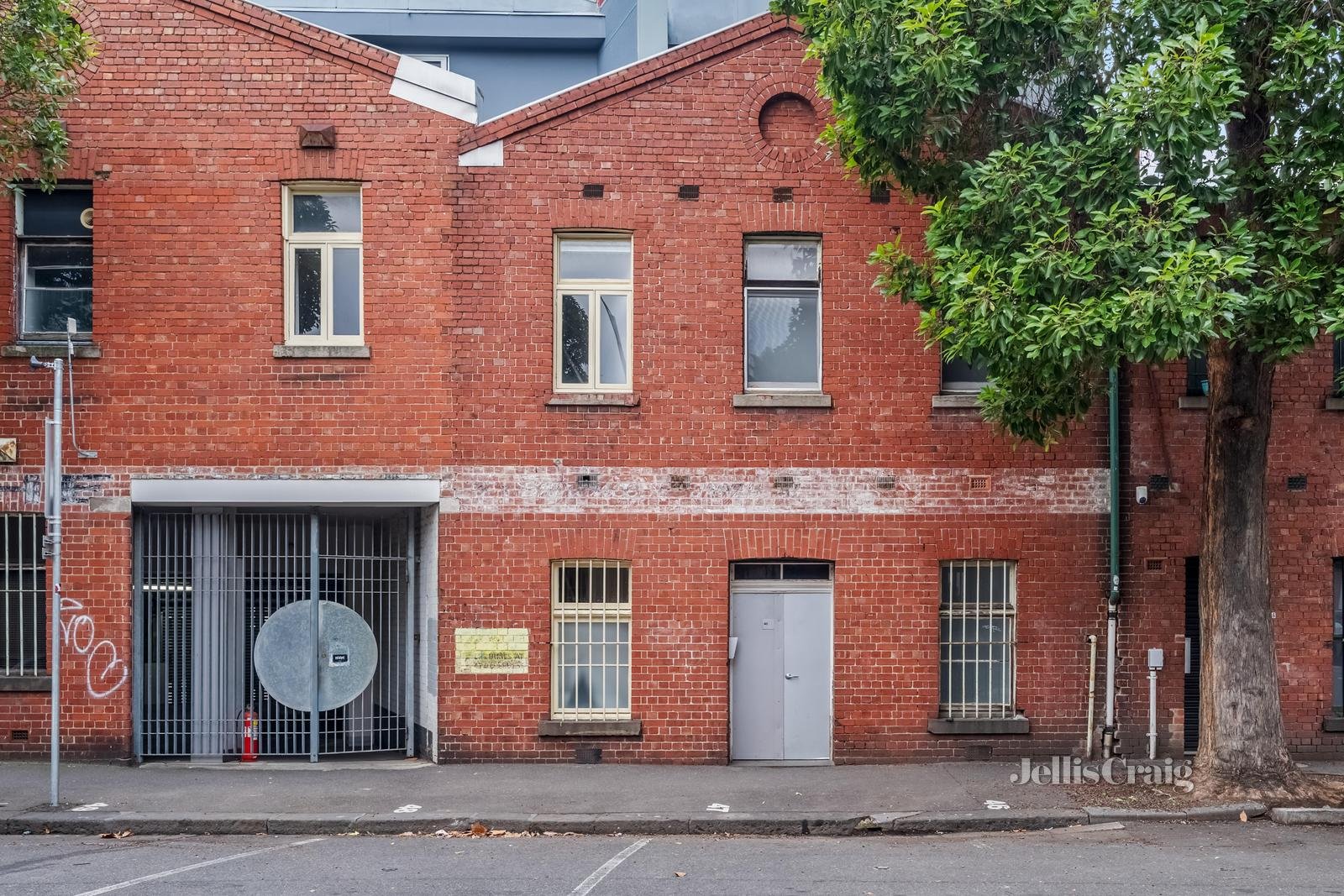 2/40 Cobden Street, North Melbourne image 1