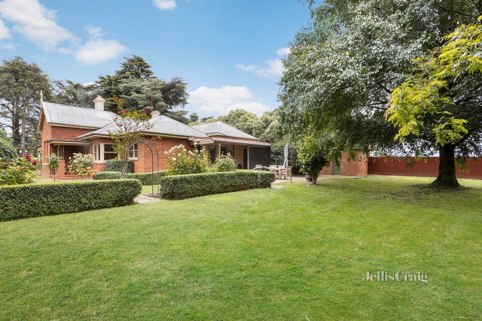 240 Daylesford Clunes Road, Blampied image 13