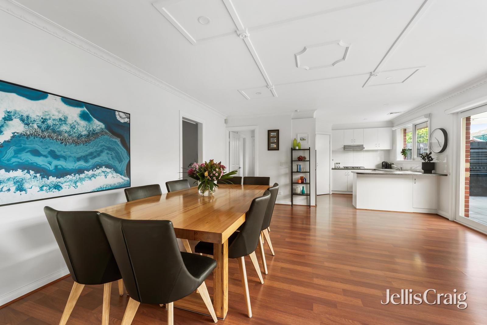 2/40 Elizabeth Street, Bentleigh East image 3