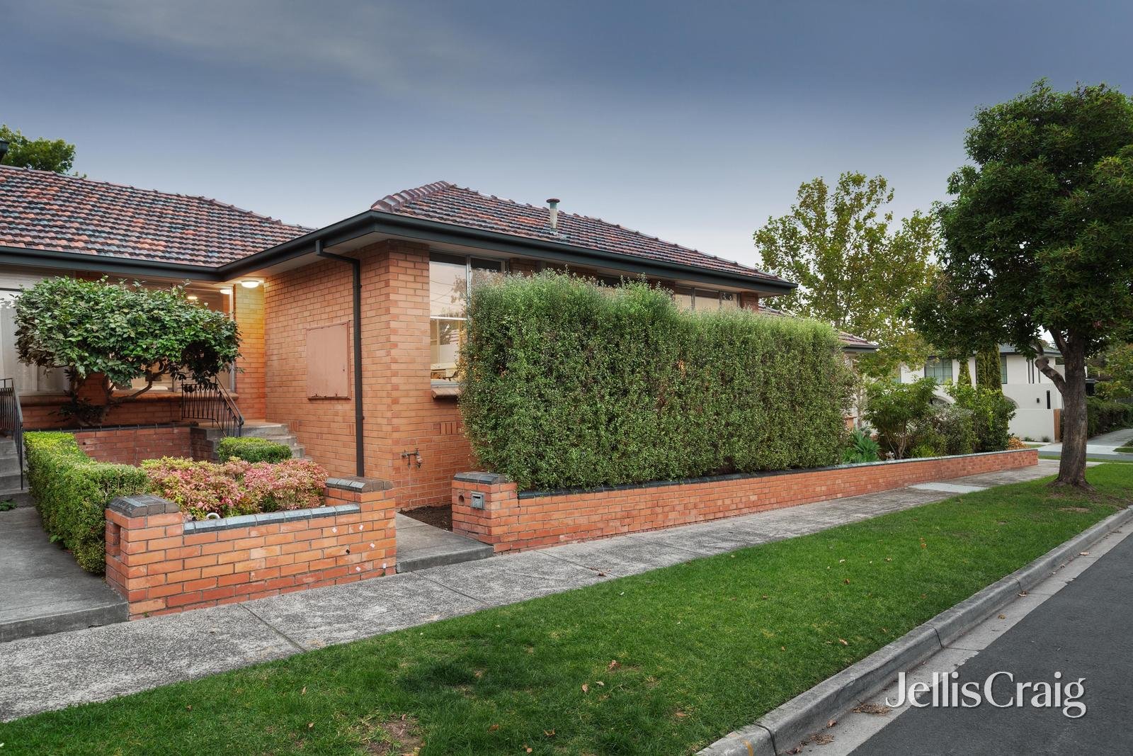 2/40 Northcote Avenue, Balwyn image 1