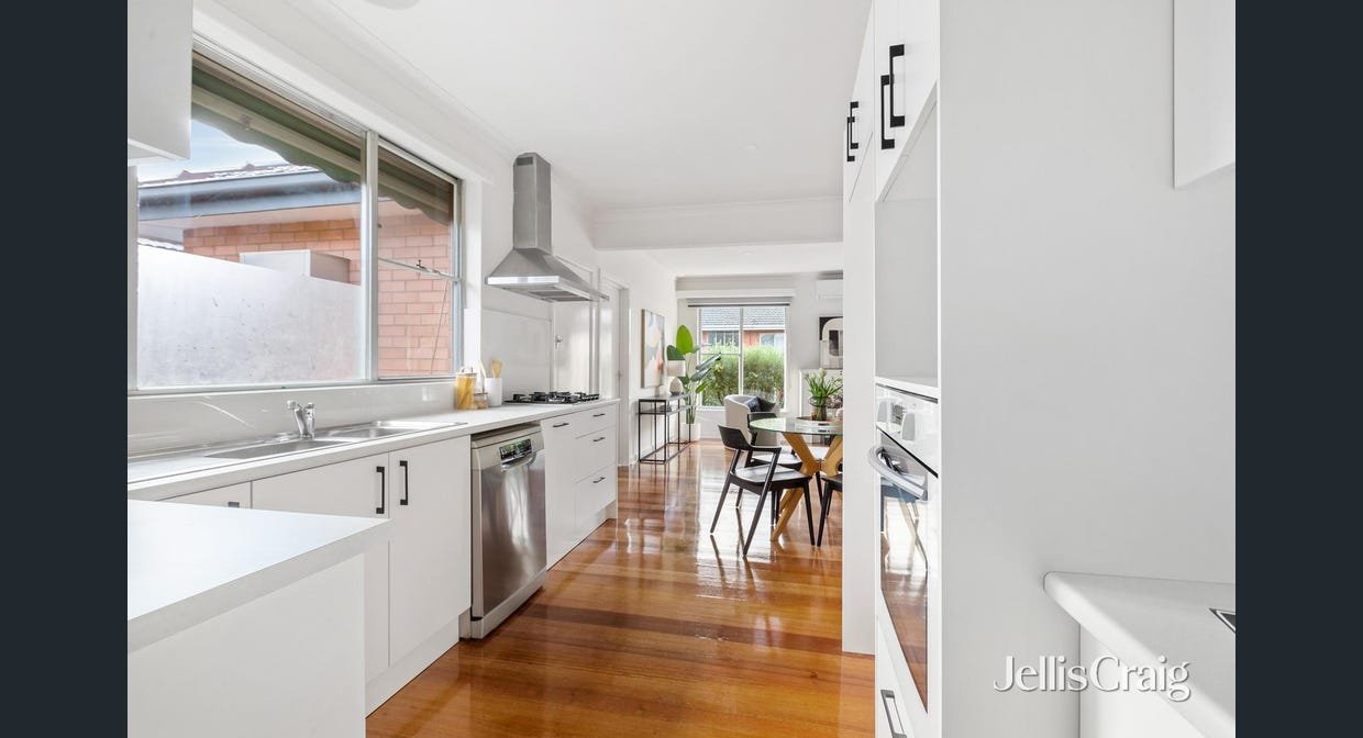 2/40 Northcote Avenue, Balwyn image 3