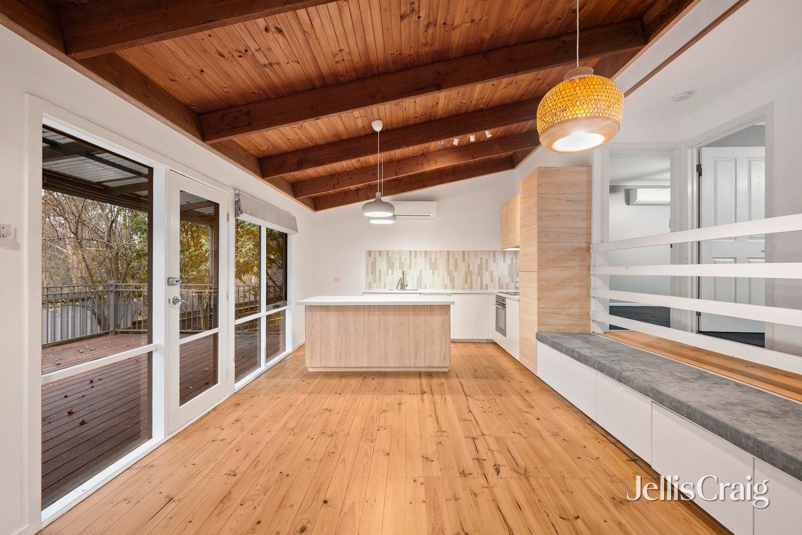 240 Swansea Road, Mount&nbsp;Evelyn image 2