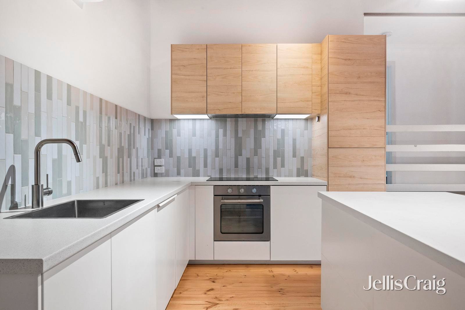 240 Swansea Road, Mount&nbsp;Evelyn image 3