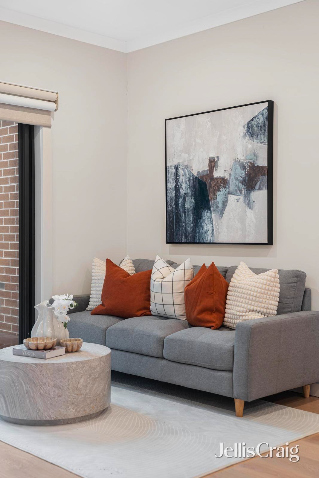 2/40 William Street, Ringwood image 3