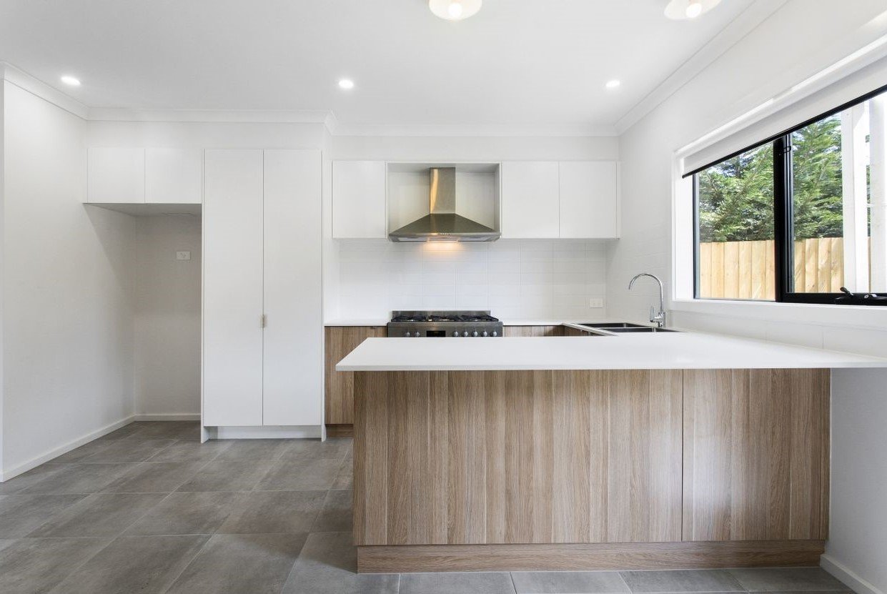 2/401 Shannon Avenue, Newtown image 3
