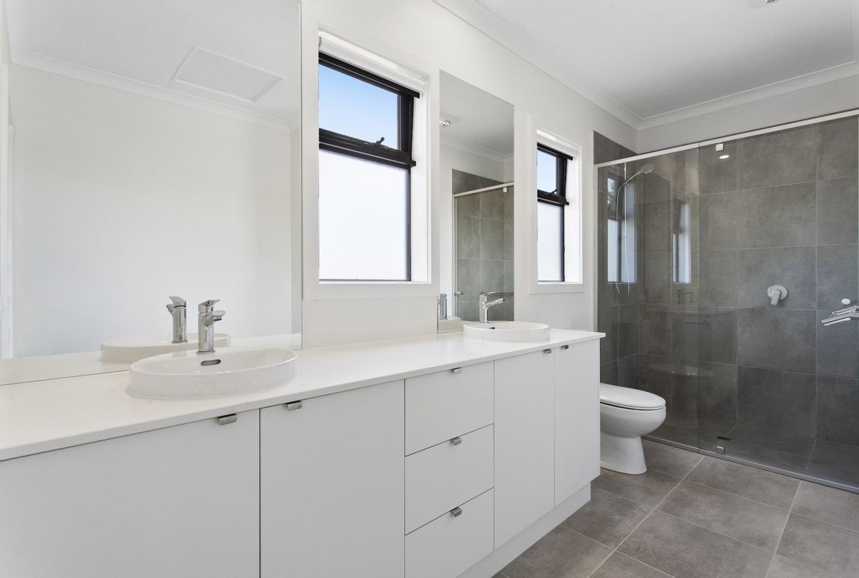 2/401 Shannon Avenue, Newtown image 7
