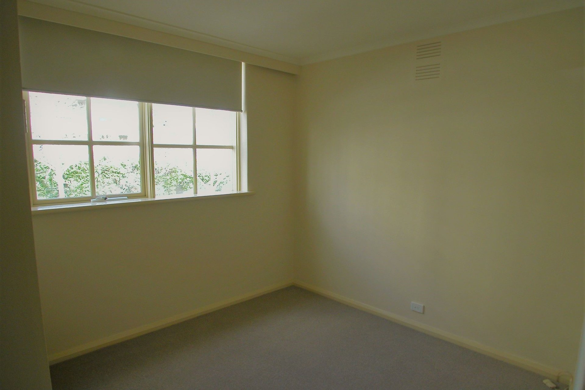 2/401 Toorak Road, South Yarra image 7