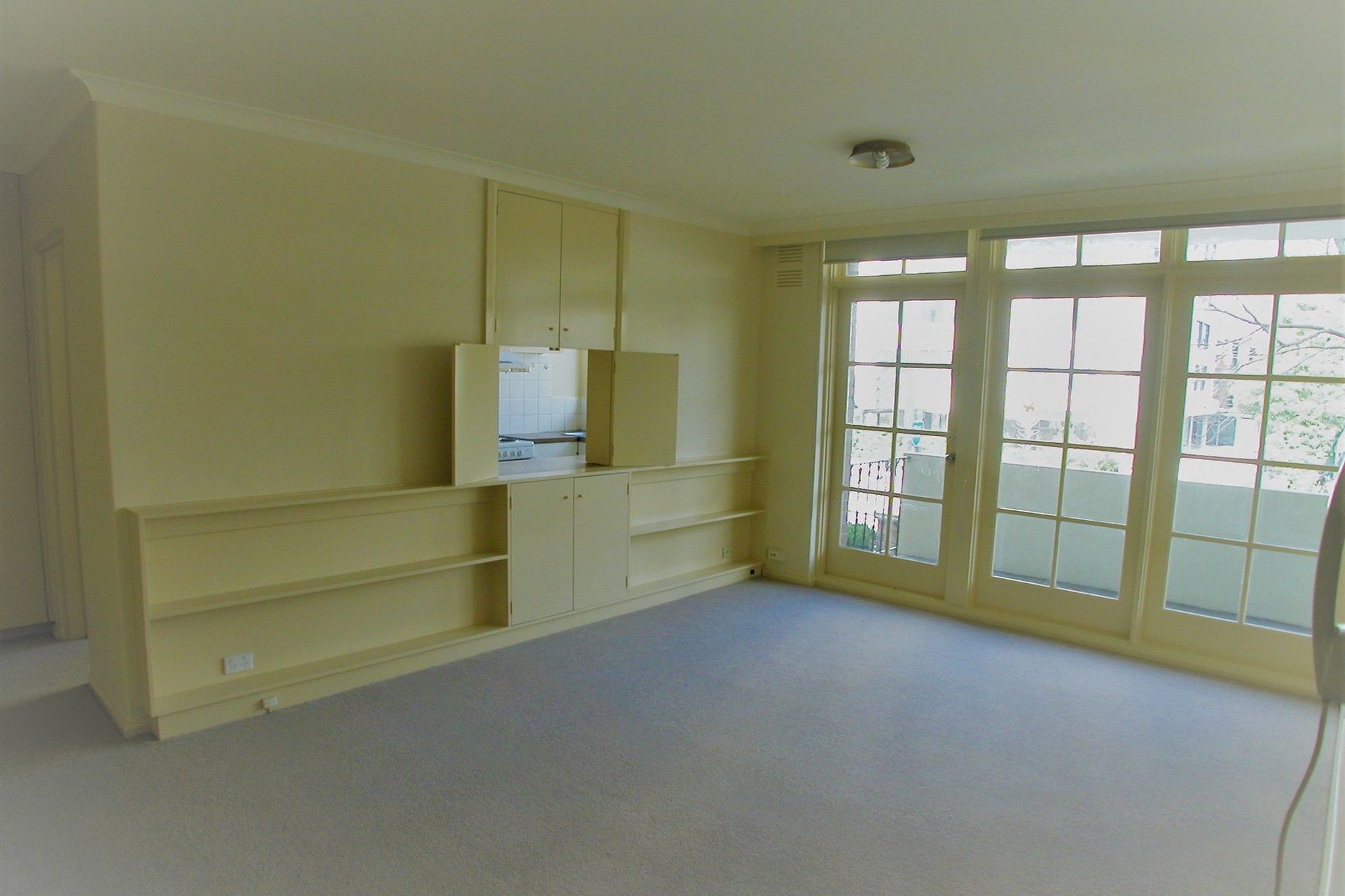 2/401 Toorak Road, South&nbsp;Yarra image 2