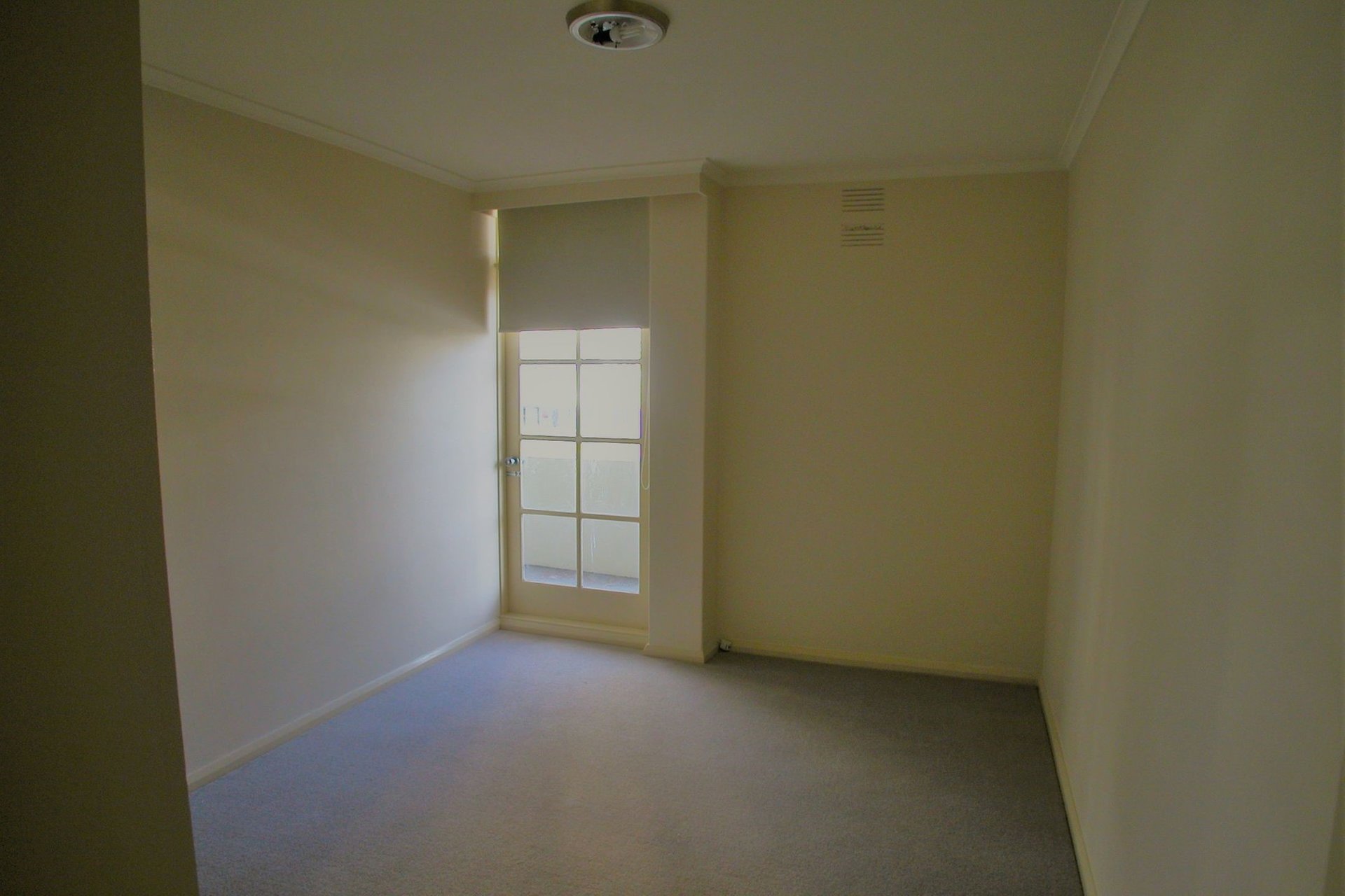 2/401 Toorak Road, South&nbsp;Yarra image 6