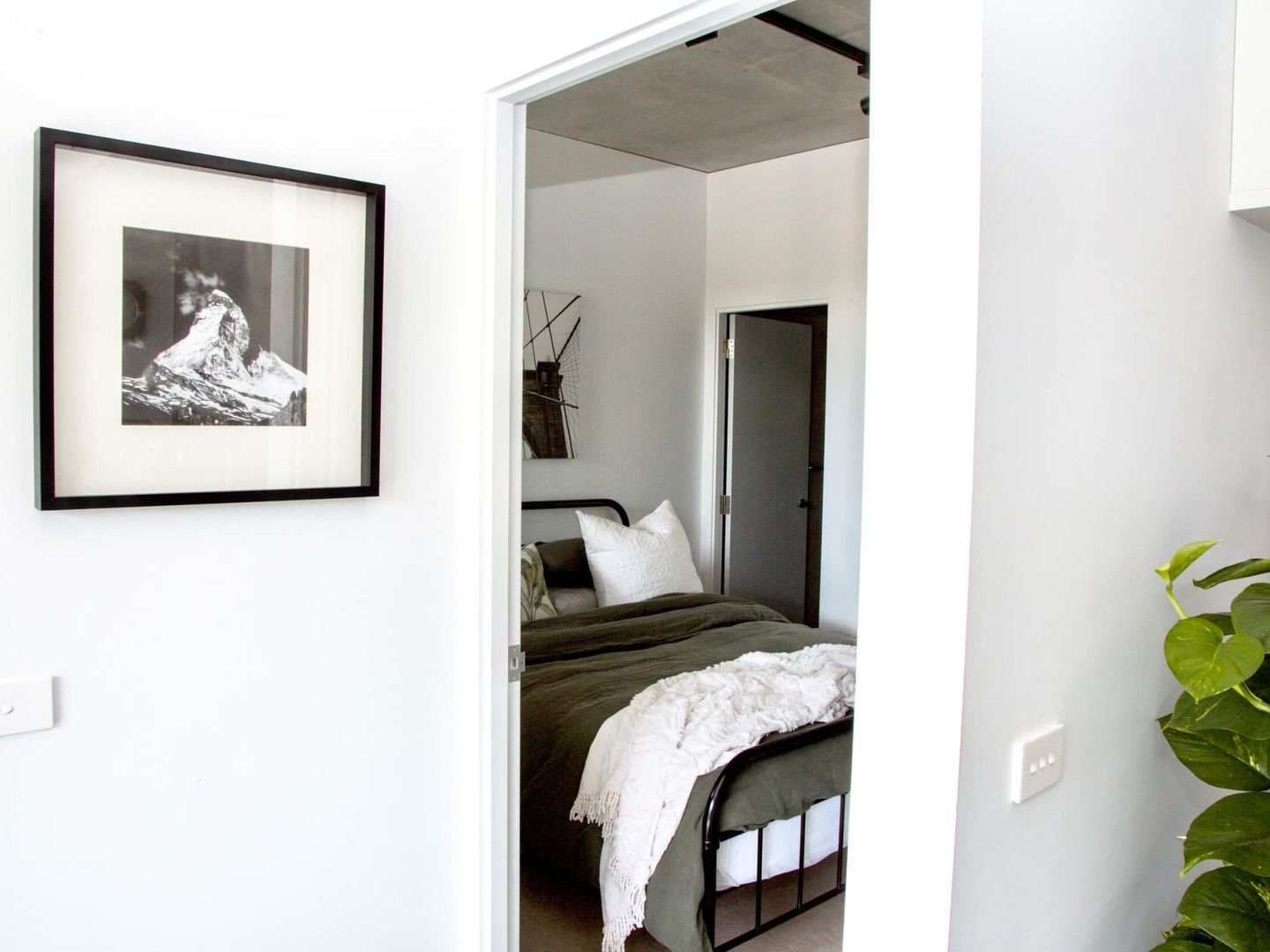 240/77 Hobsons Road, Kensington image 13