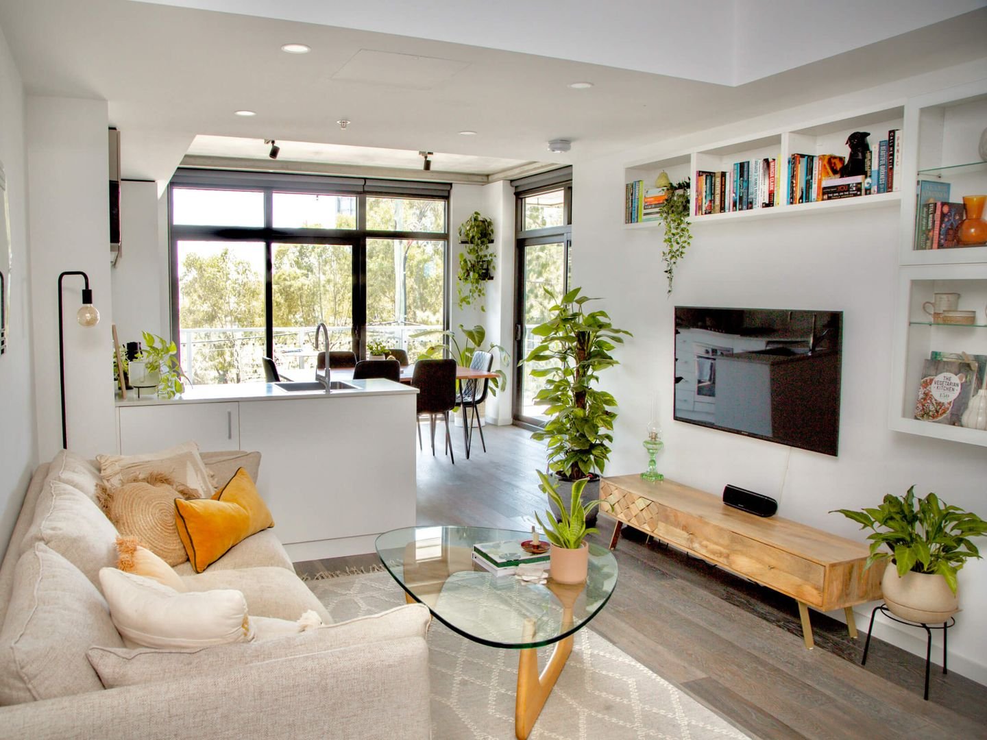 240/77 Hobsons Road, Kensington image 2