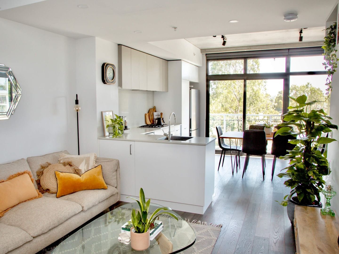 240/77 Hobsons Road, Kensington image 3