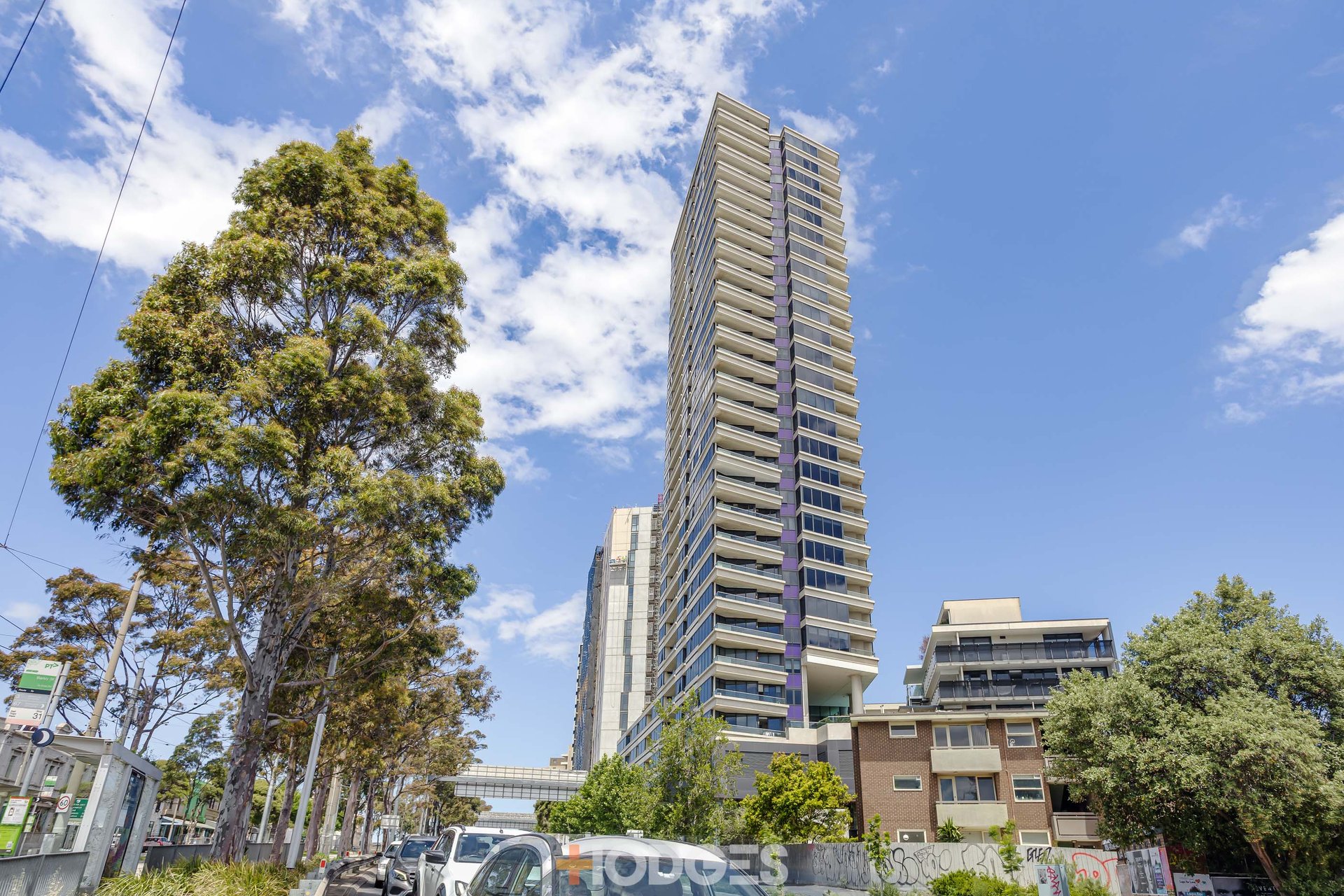 2408 / 3-5 St Kilda Road MELBOURNE