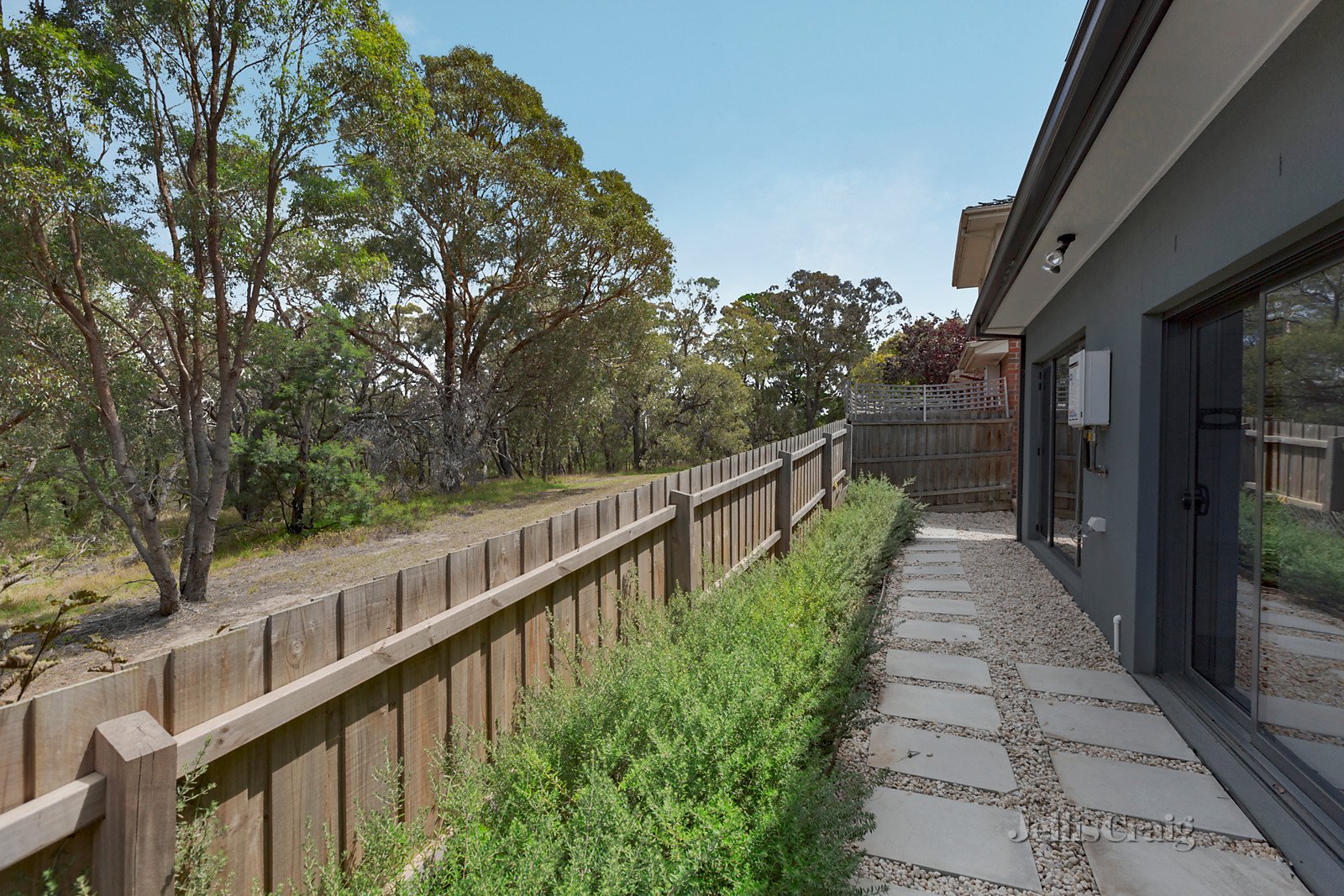 2/41 Brindy Crescent, Doncaster East image 5