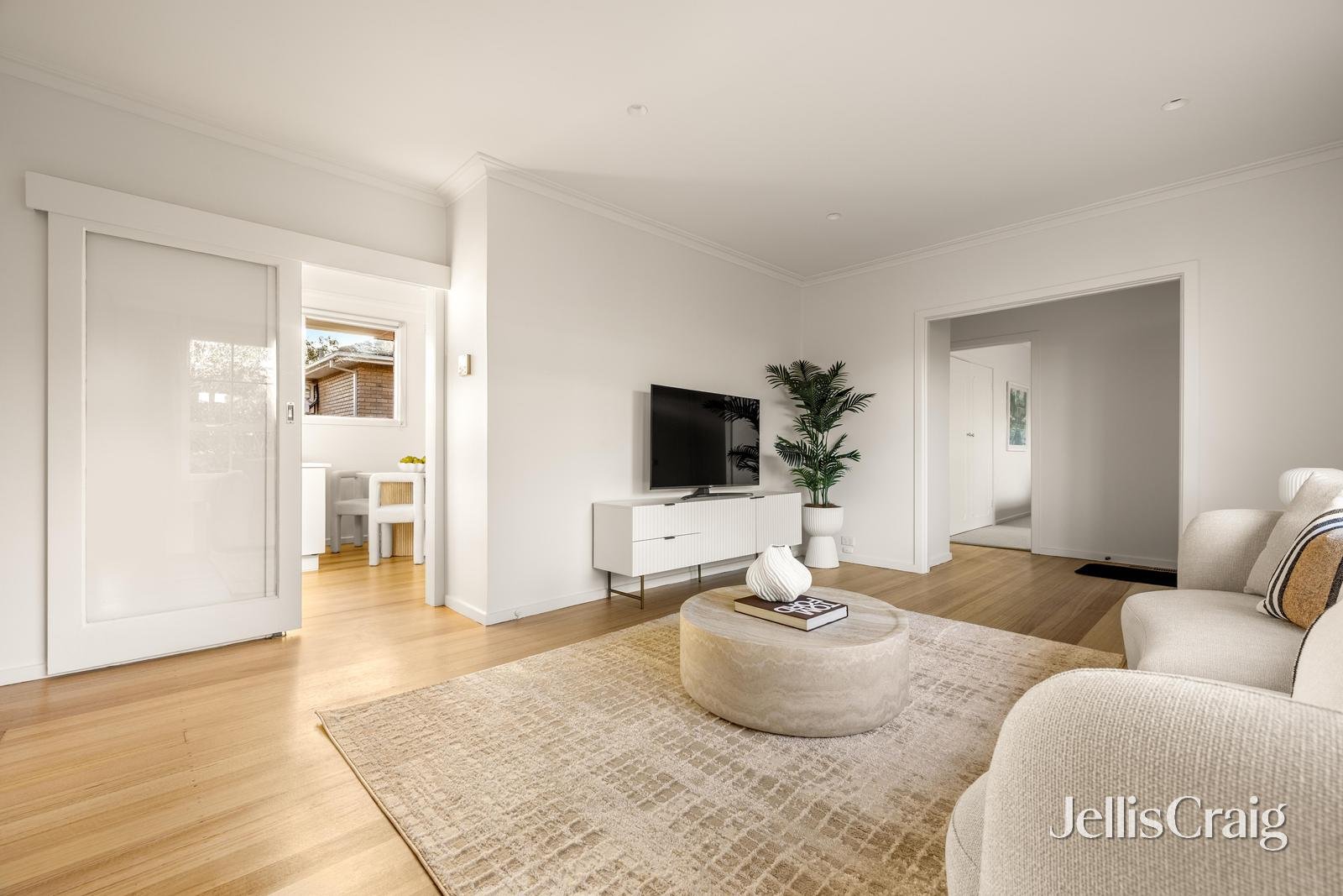 2/41 Clifton Road, Hawthorn&nbsp;East image 5