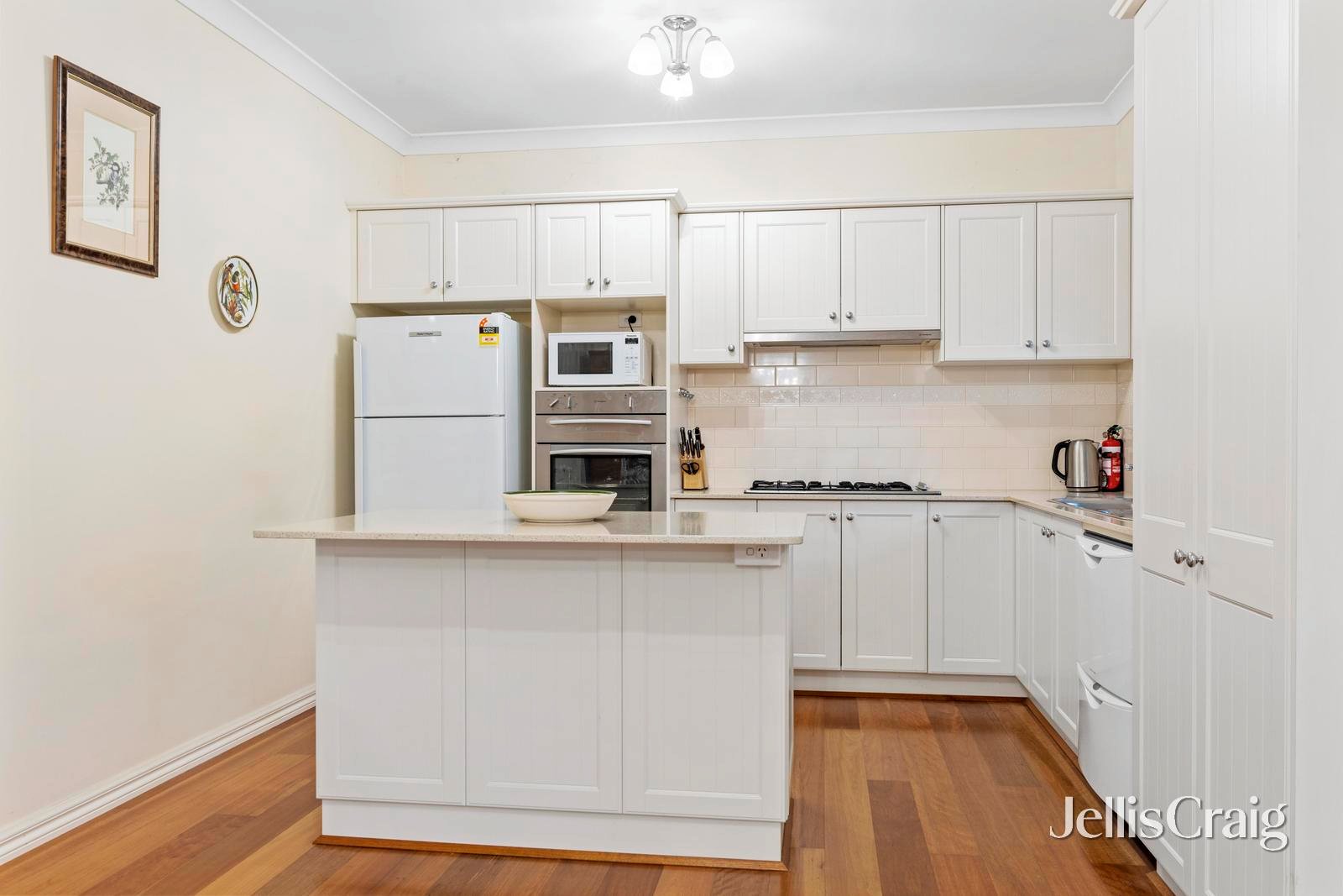 2/41 Delmore Crescent, Glen&nbsp;Waverley image 4
