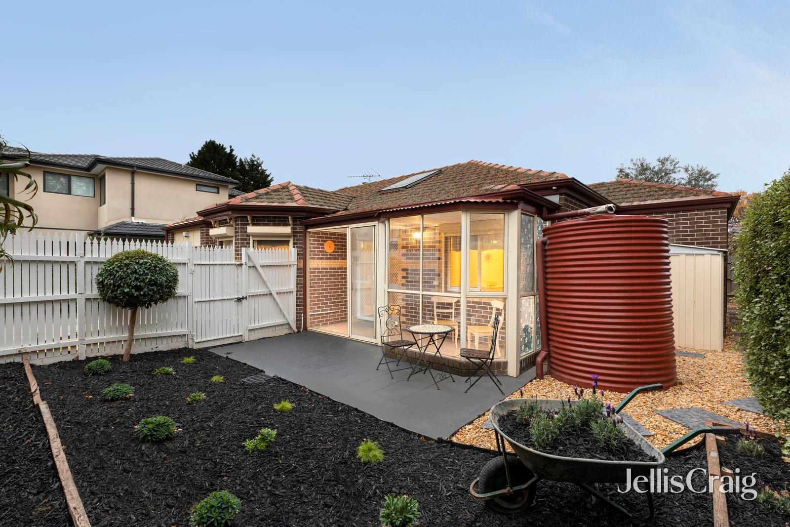 2/41 Delmore Crescent, Glen&nbsp;Waverley image 12