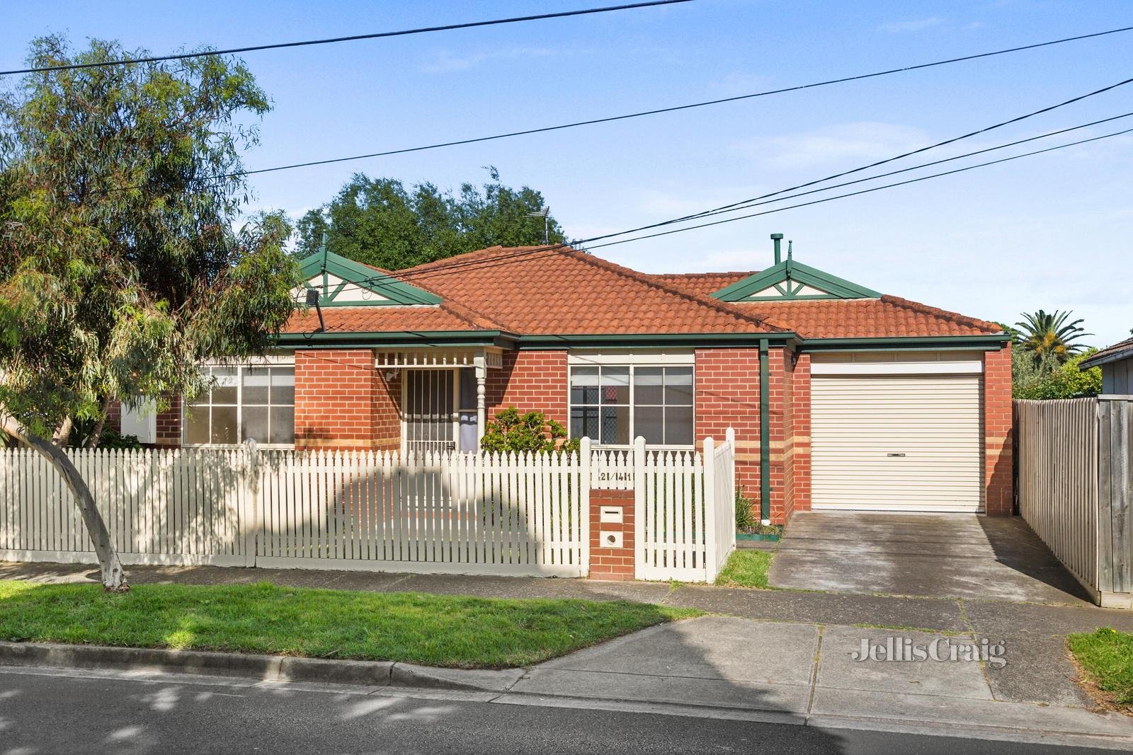 2/41 Devoy Street, Oakleigh South image 1