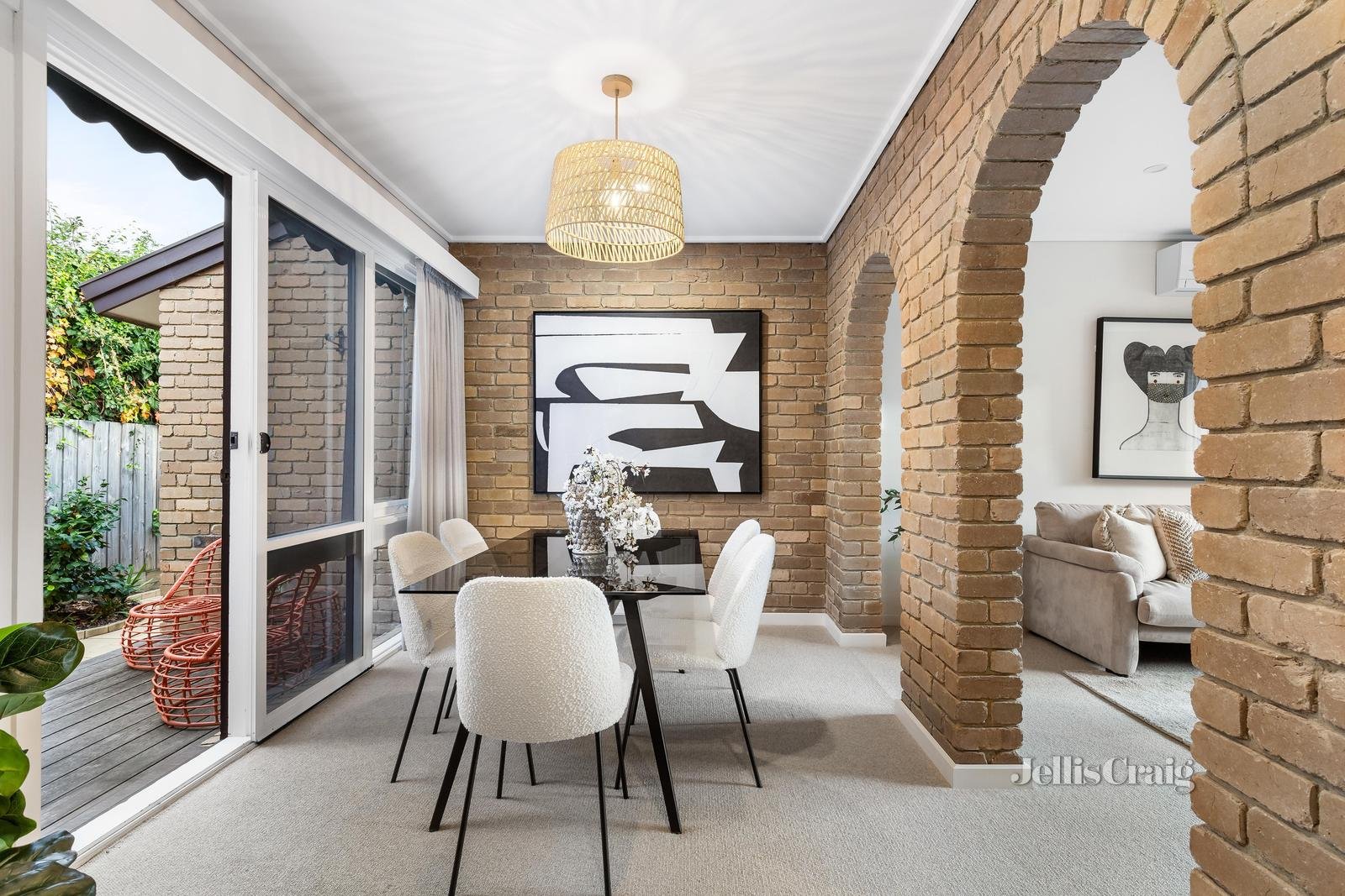 2/41 Kinane Street, Brighton image 3
