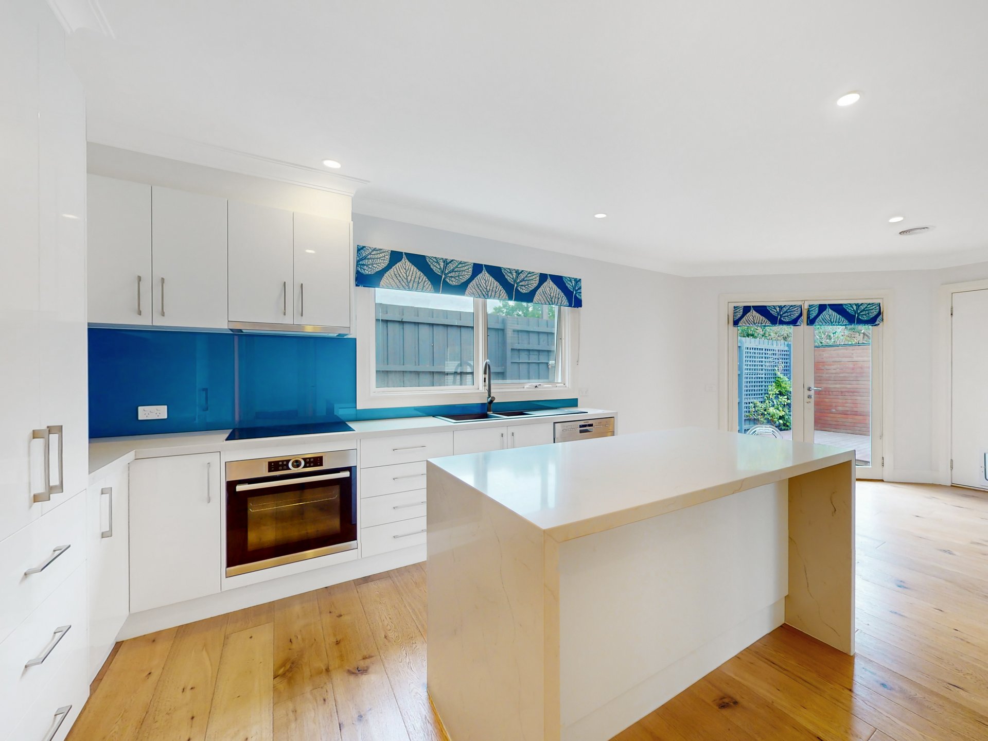 2 / 41 Montclair Avenue BRIGHTON