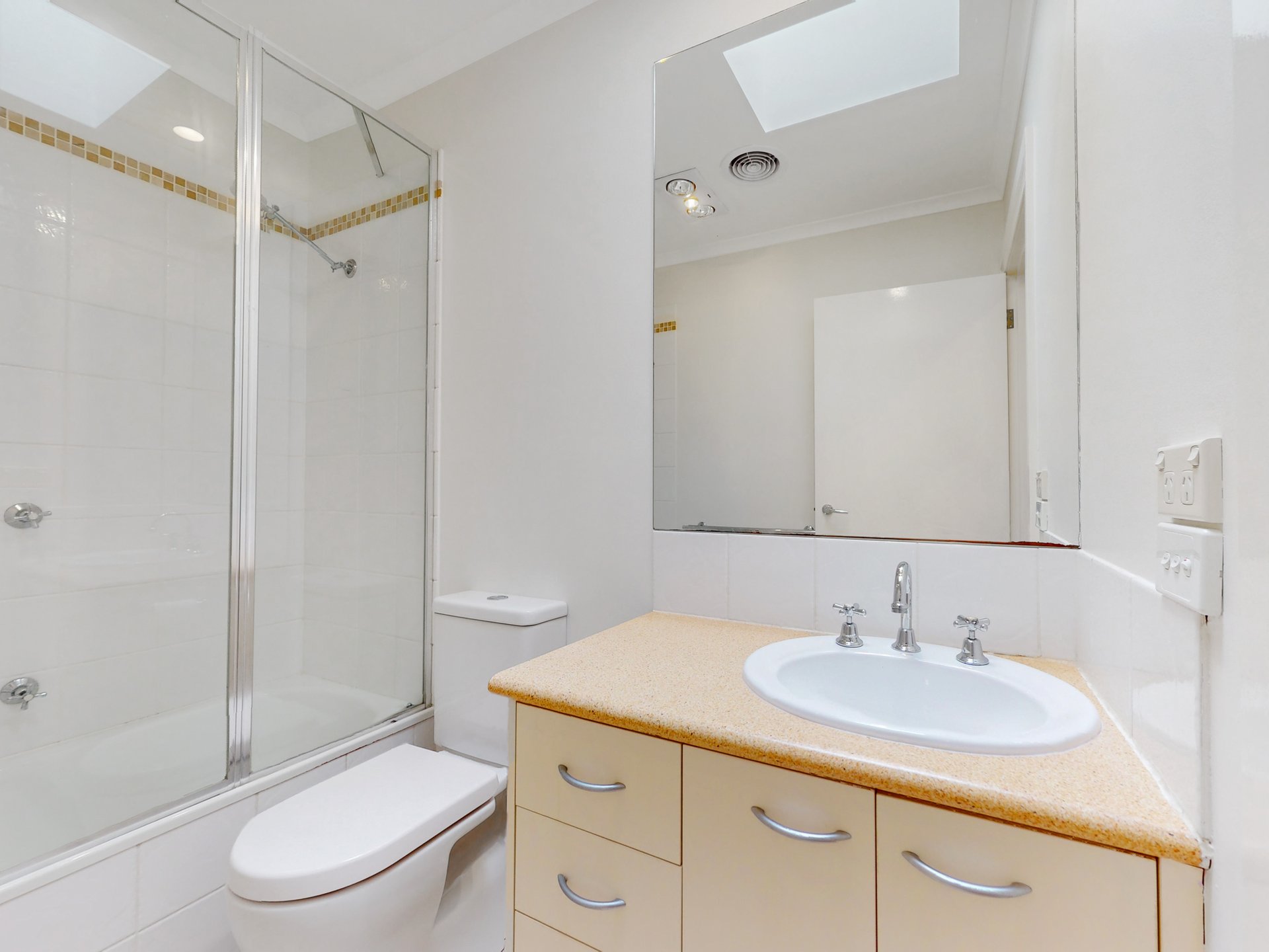 2 / 41 Montclair Avenue BRIGHTON