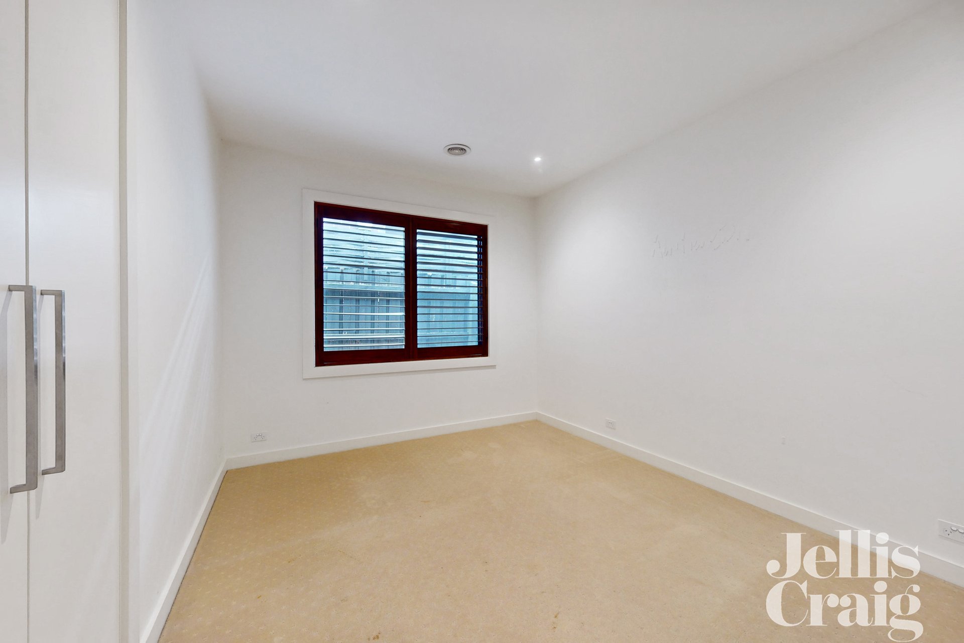 2/41 Orange Street, Bentleigh East image 9