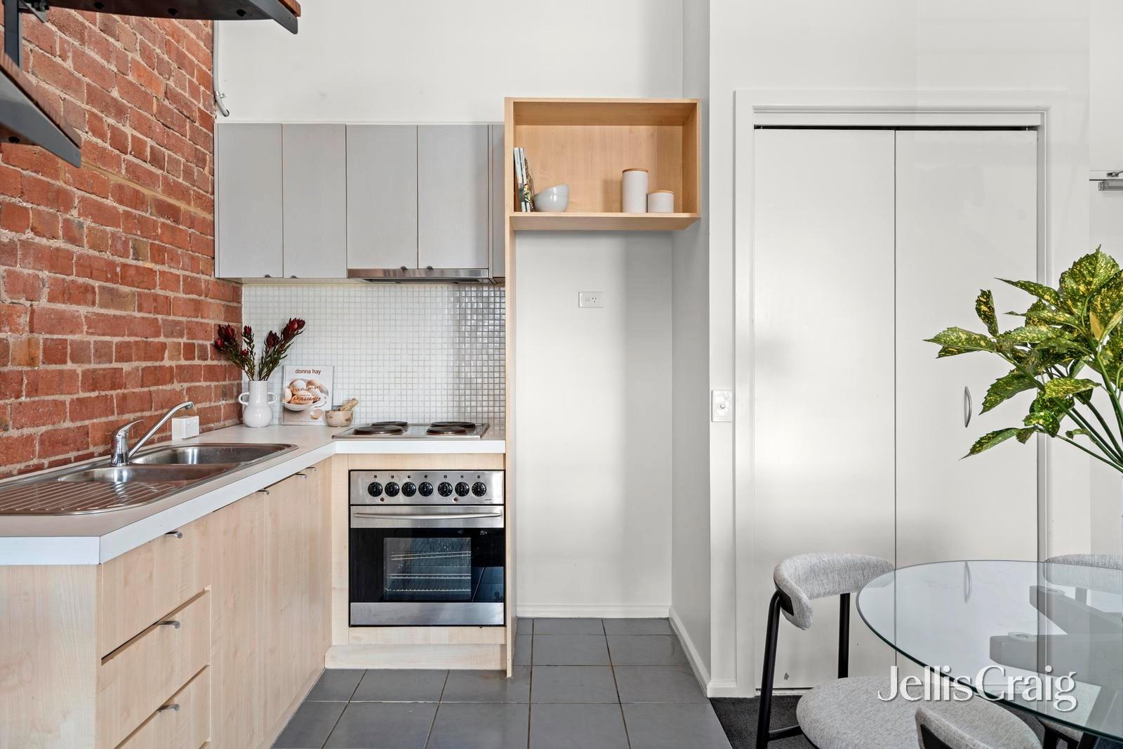 24/1 Pottery Court, Brunswick image 6