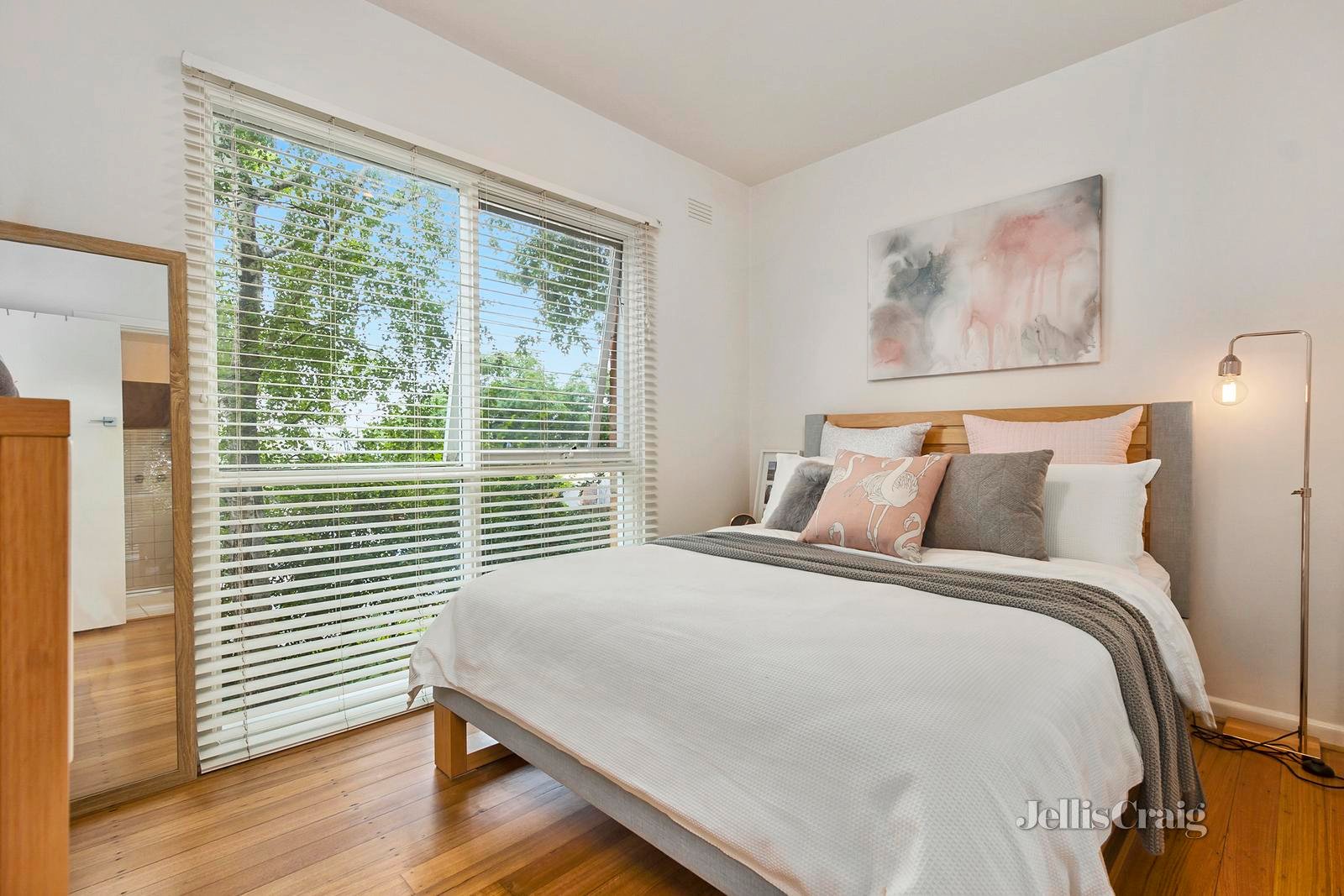 2/41 Riversdale Road, Hawthorn image 6