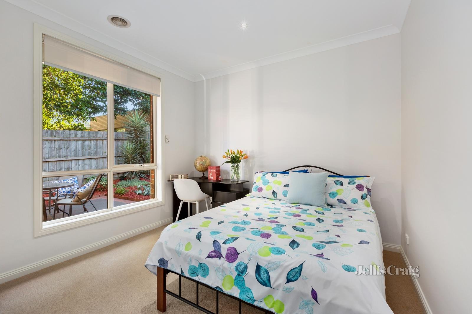 2/410 Springvale Road, Glen Waverley image 9