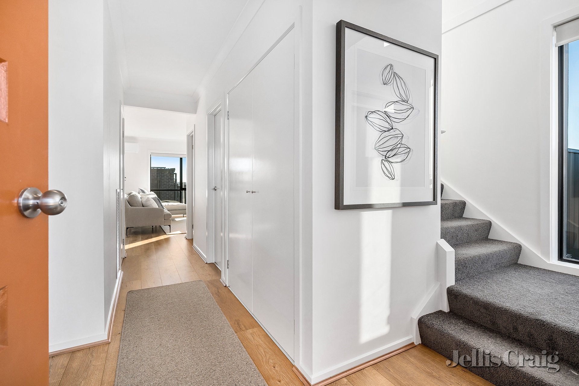 241/520 Greenhalghs Road, Winter Valley image 3