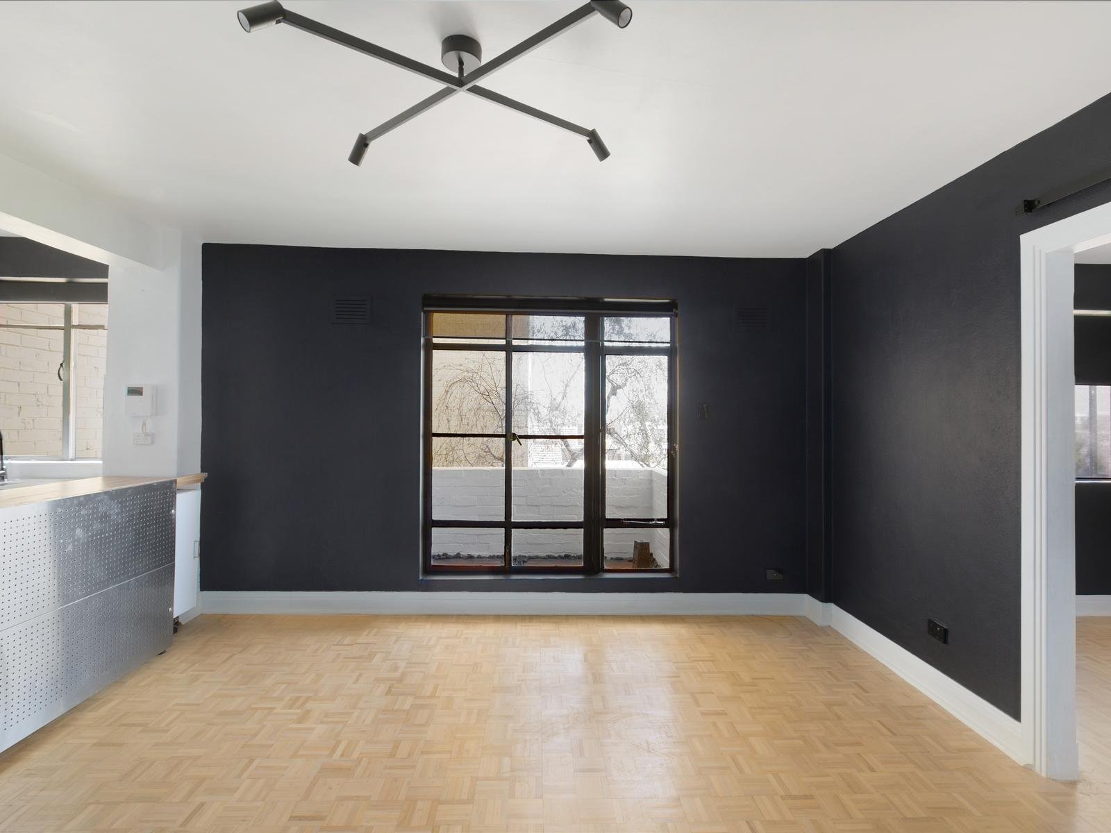 24/16A Chapel Street, St Kilda image 4