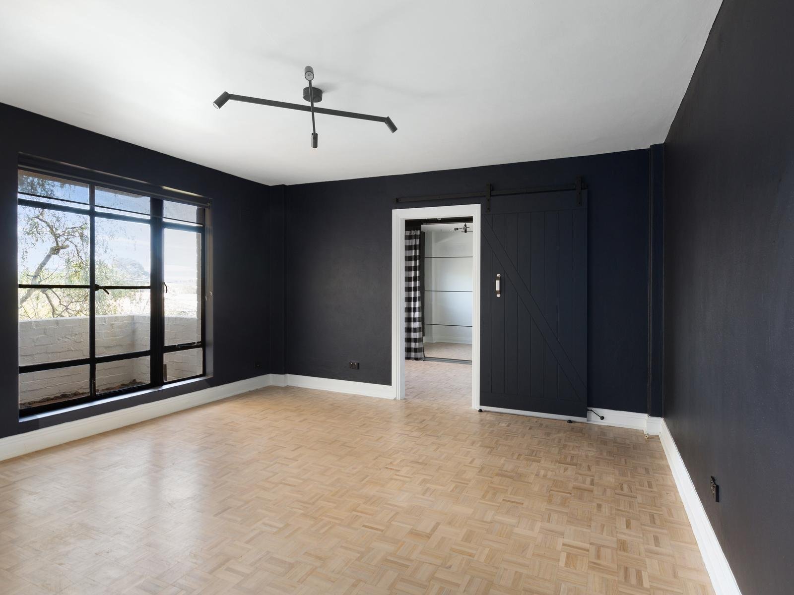 24/16A Chapel Street, St Kilda image 9