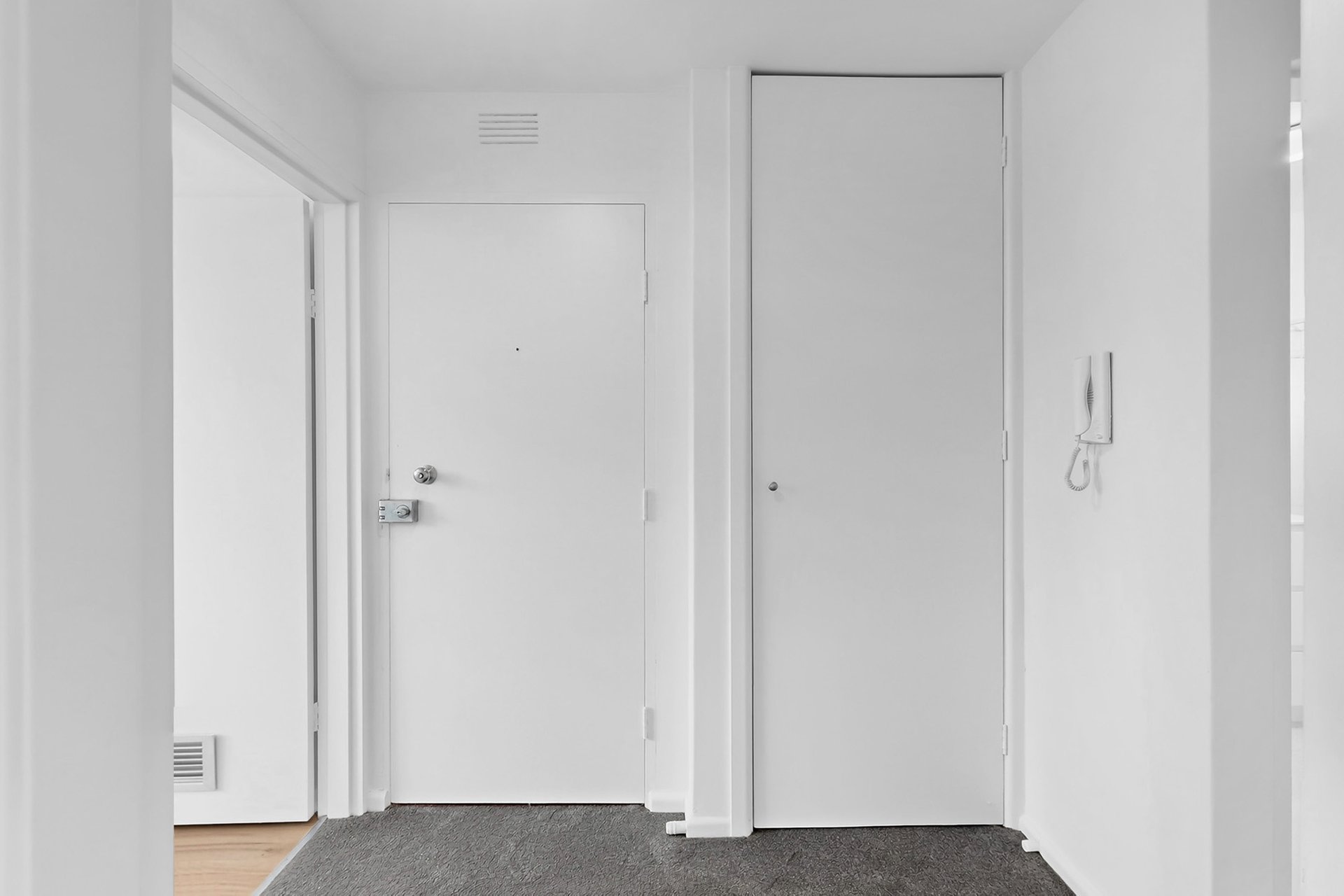 24 / 17-21 Tivoli Place SOUTH YARRA