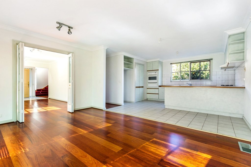 Property Gallery Thumbnail 4