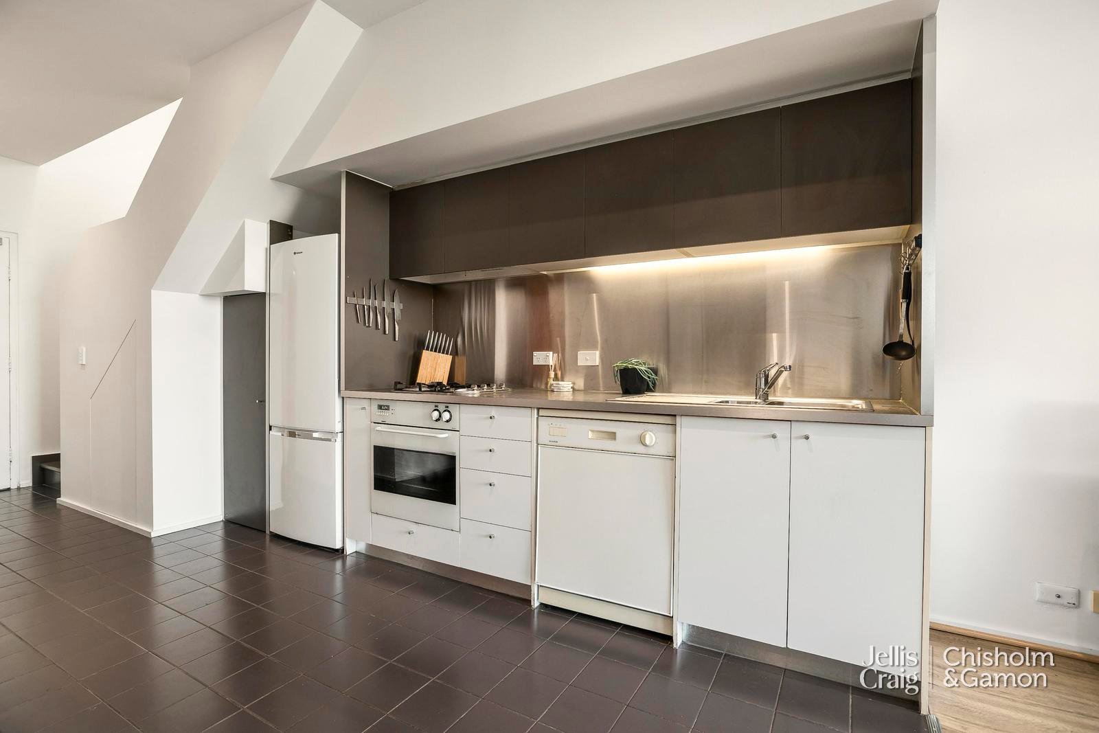 24/181 Bay Street, Port Melbourne image 5