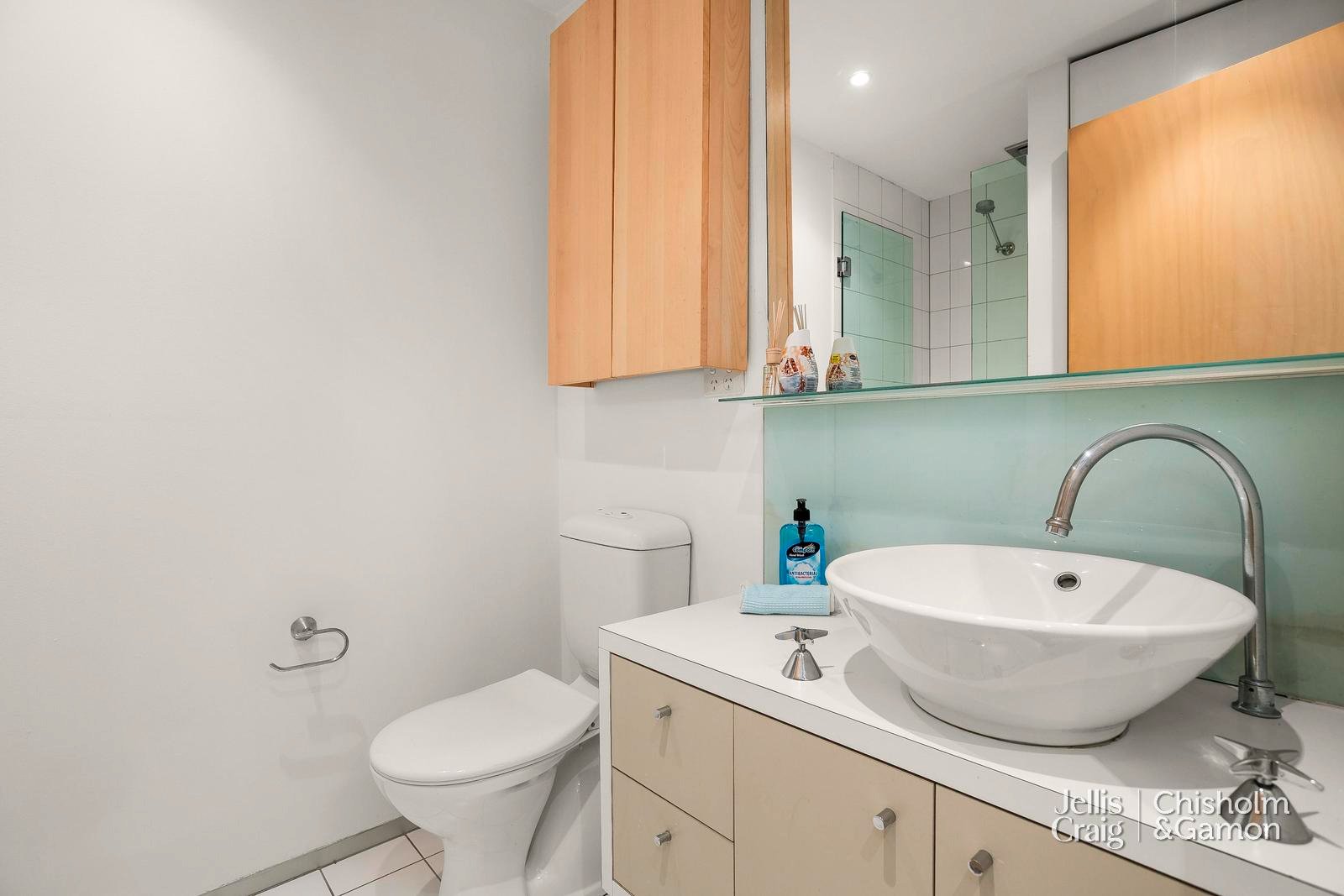 24/181 Bay Street, Port Melbourne image 10