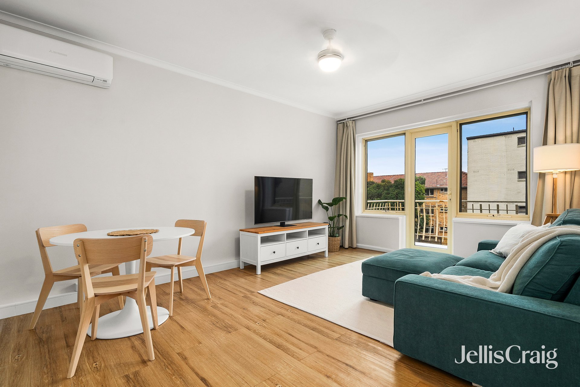 24/197 Brighton Road, Elwood image 2