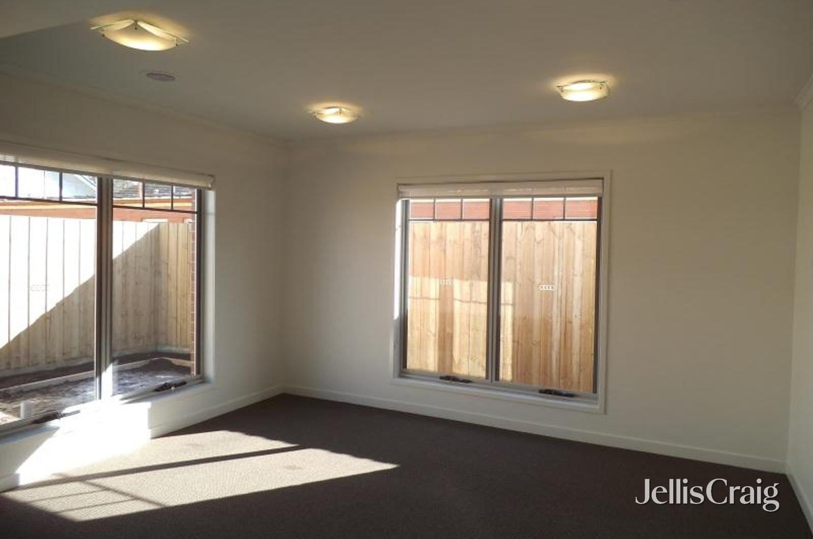 2/41A Durham Street, Newington image 4