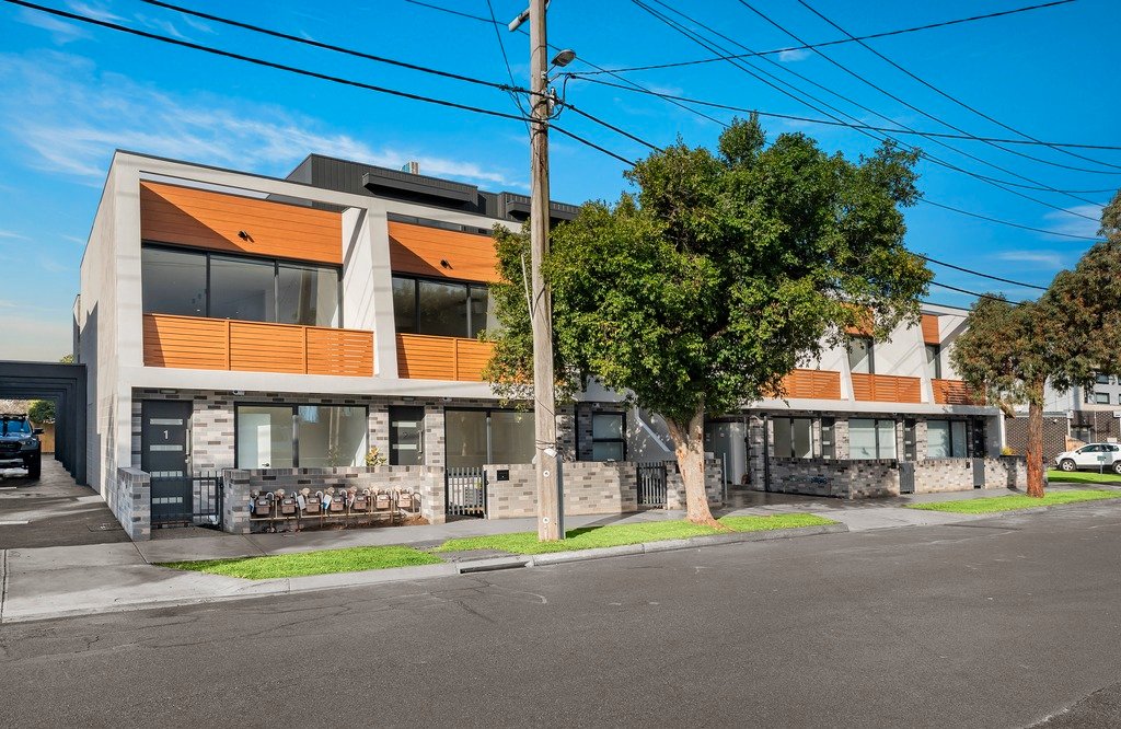 2/42-44 Crevelli Street, Reservoir image 7