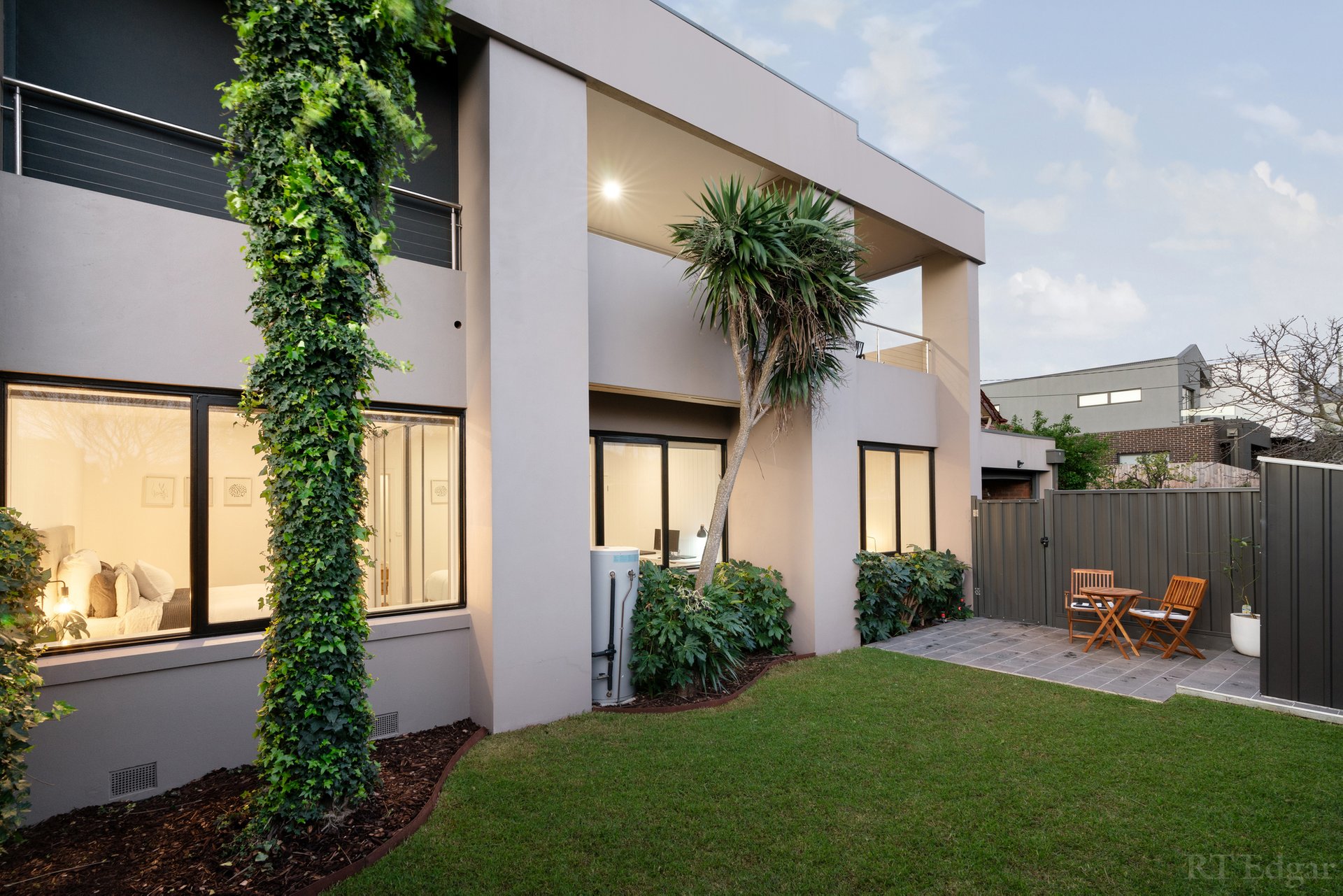 Property Gallery - Main Image