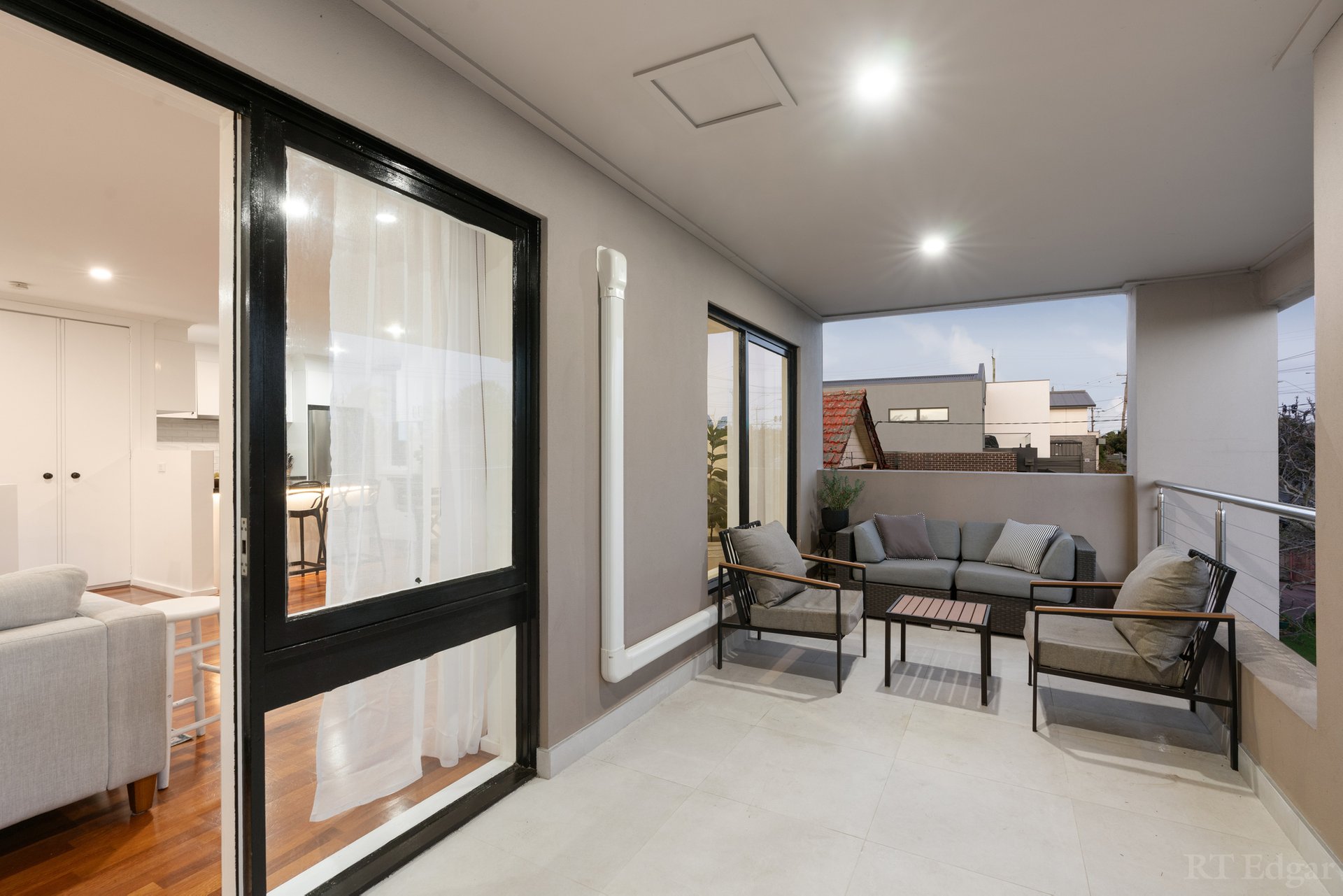 Property Gallery Thumbnail 15