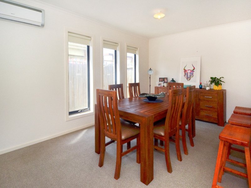 2/42 Benita Place, Leopold image 4