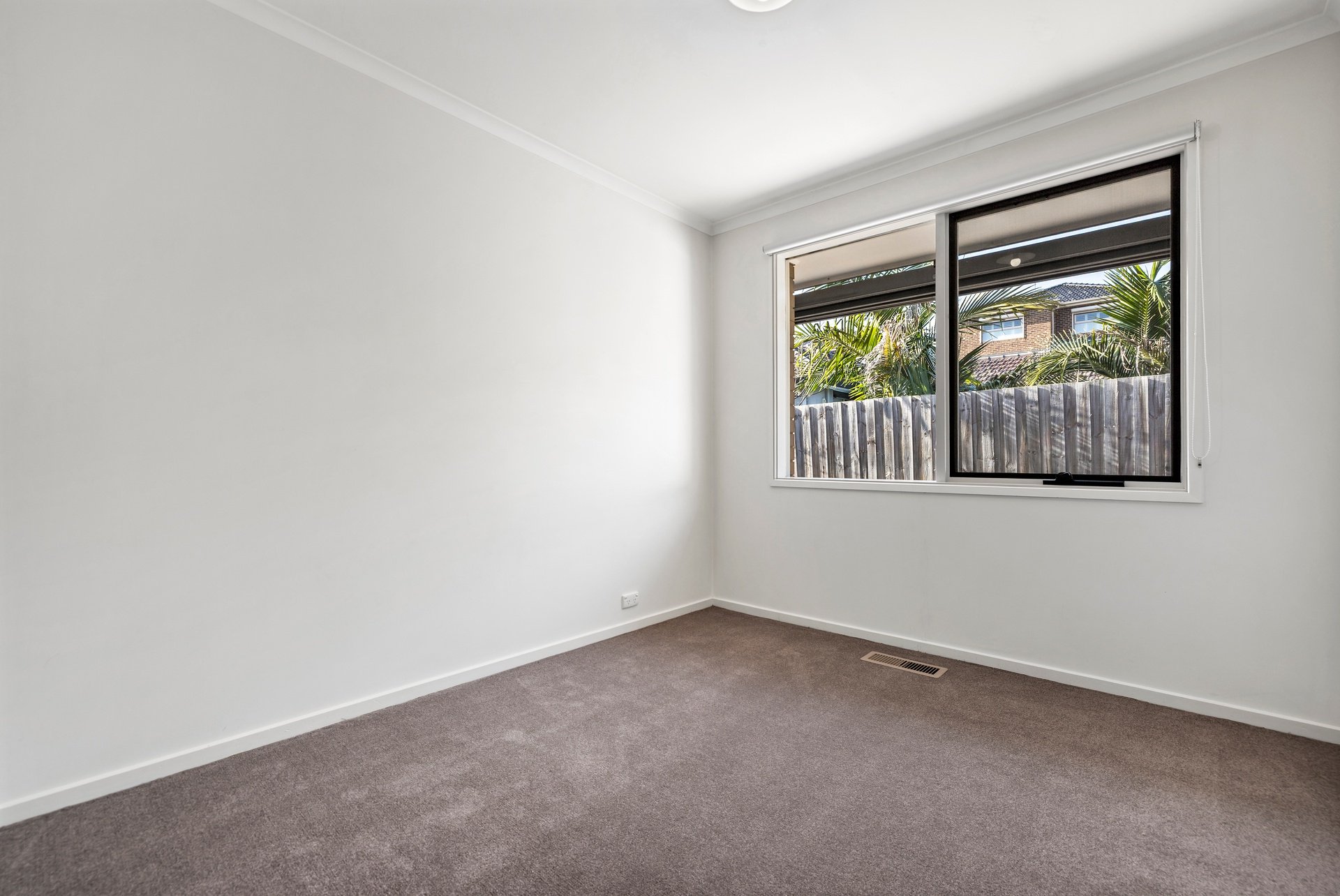 2/42 Carrathool Street, Bulleen image 8