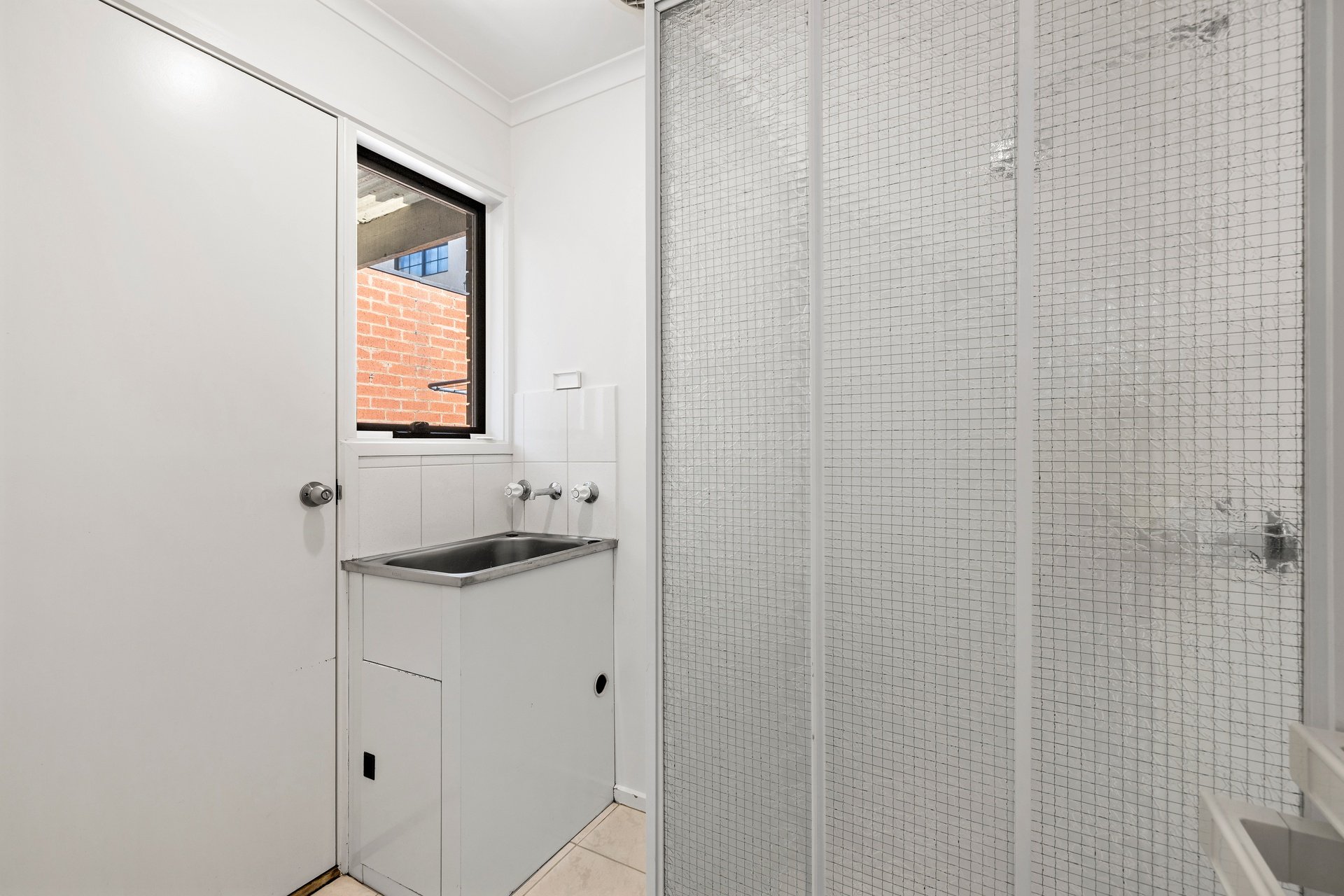2/42 Carrathool Street, Bulleen image 9