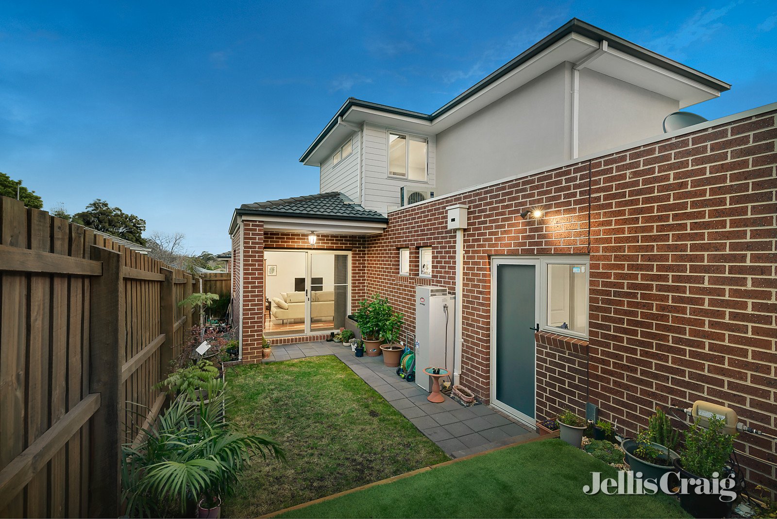 2/42 Diosma Crescent, Nunawading image 10