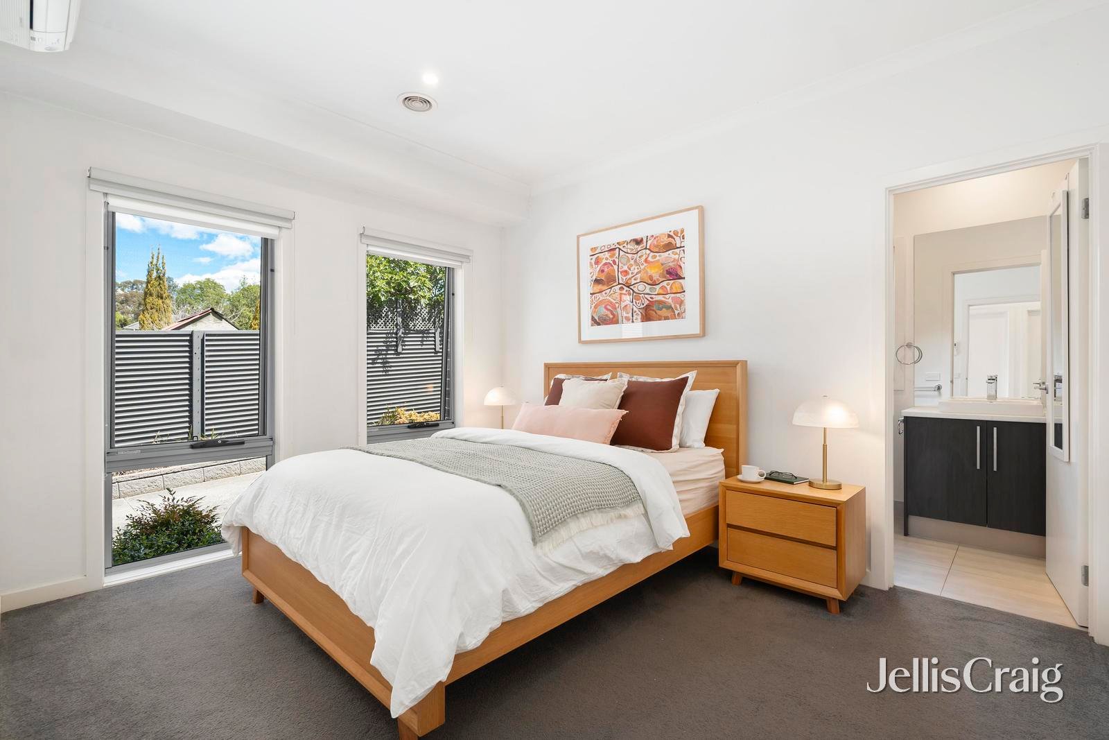 2/42 Dorset Road, Croydon image 6
