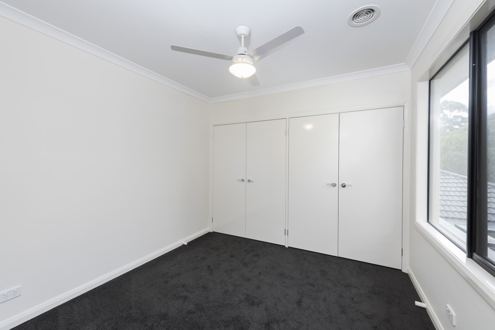 2/42 Everard Road, Ringwood East image 4