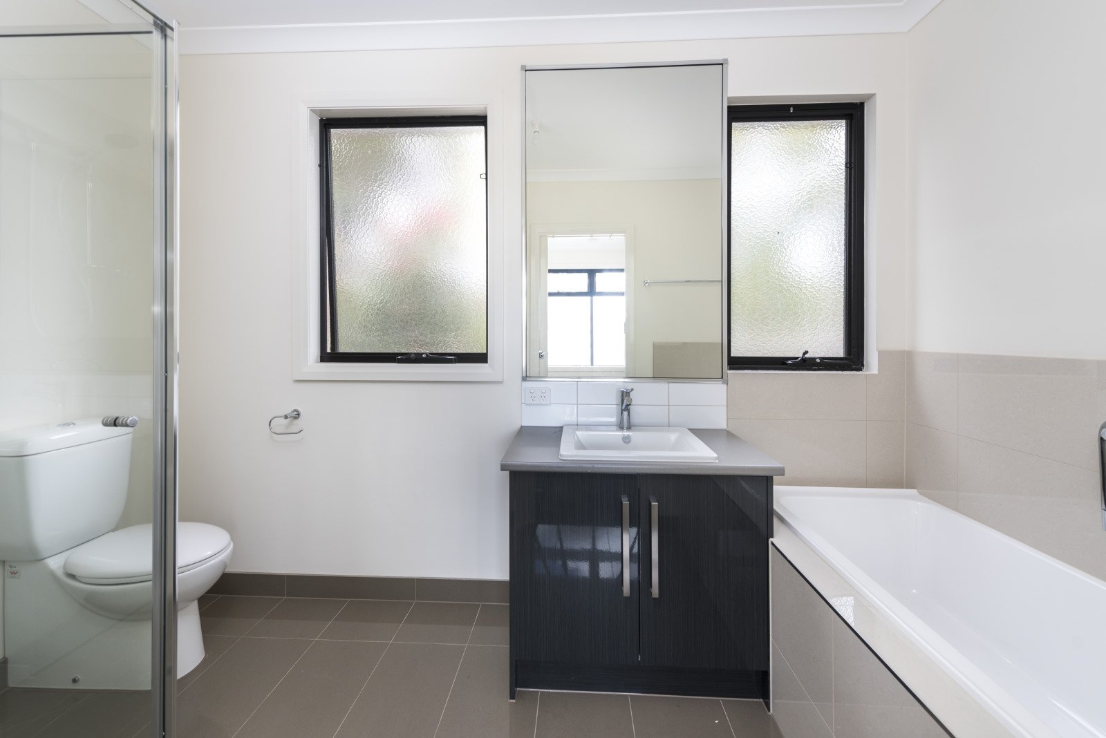 2/42 Everard Road, Ringwood East image 6