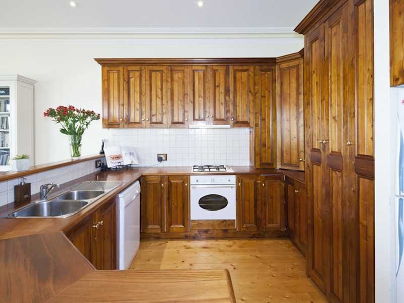 242 Kilgour Street, East Geelong image 2