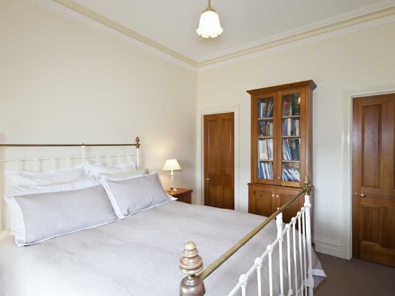242 Kilgour Street, East Geelong image 4
